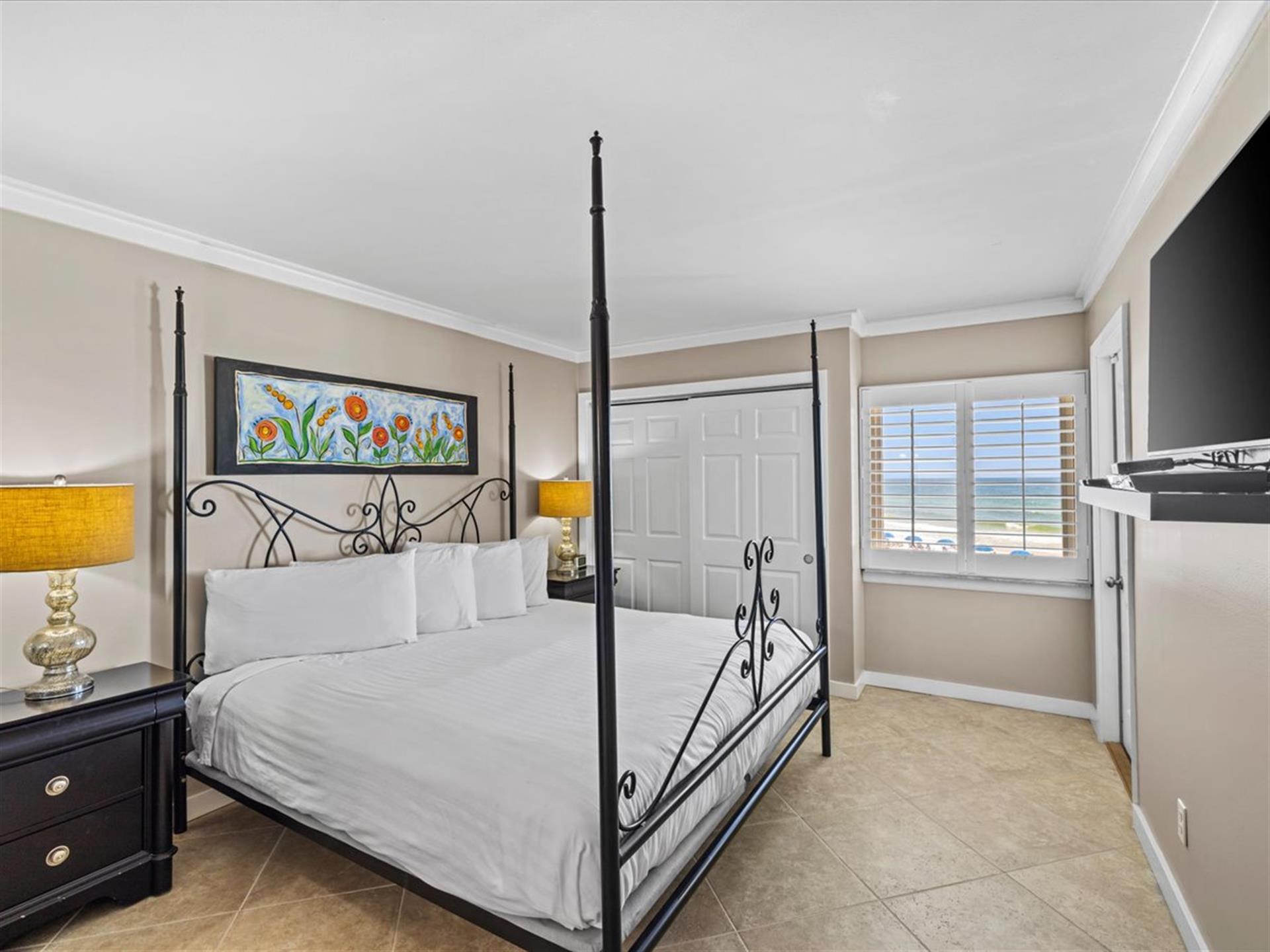 HSRC 301 Master Bedroom With King Bed And Gulf View