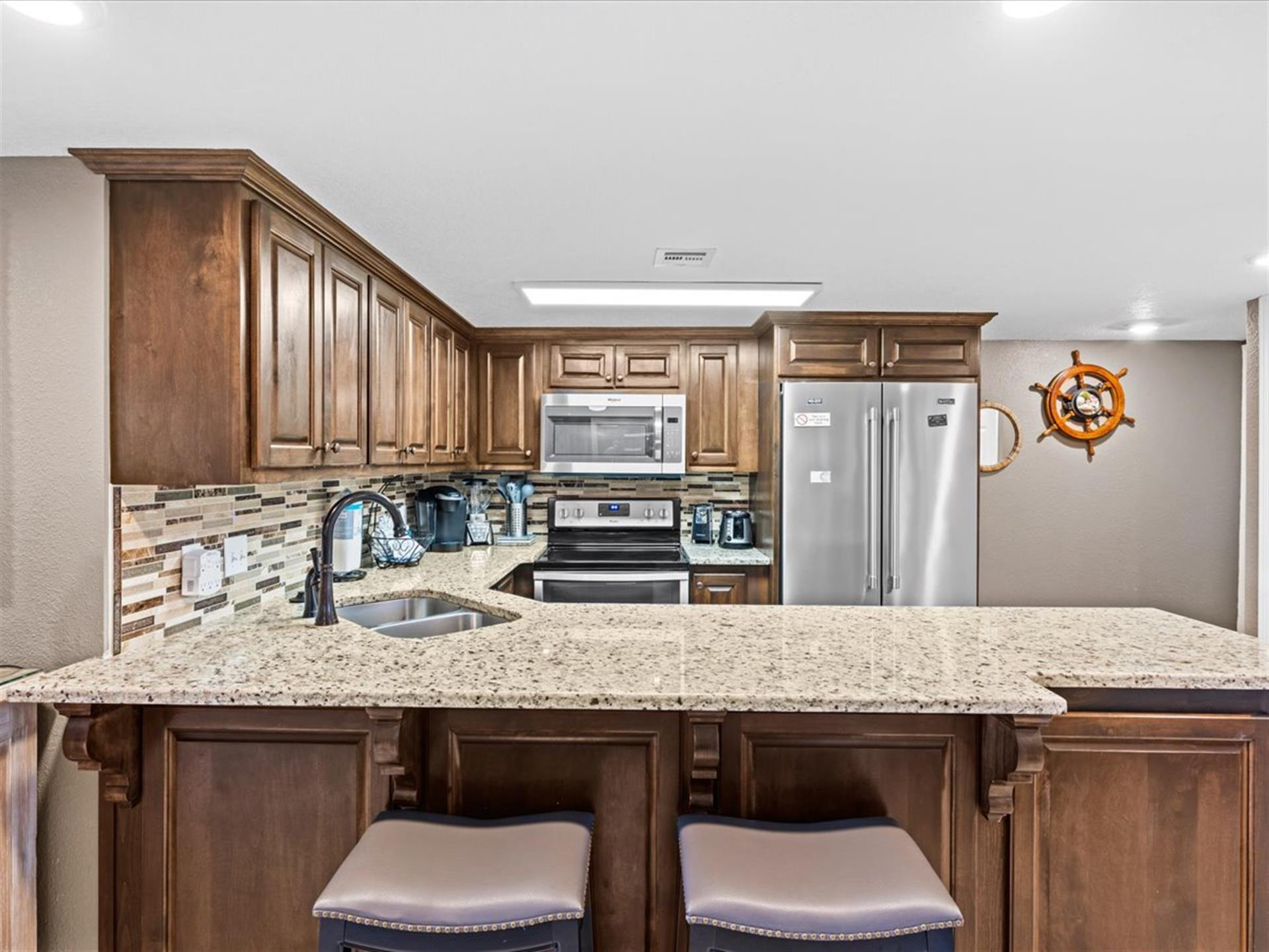 HSRC 116 Kitchen  Breakfast Bar