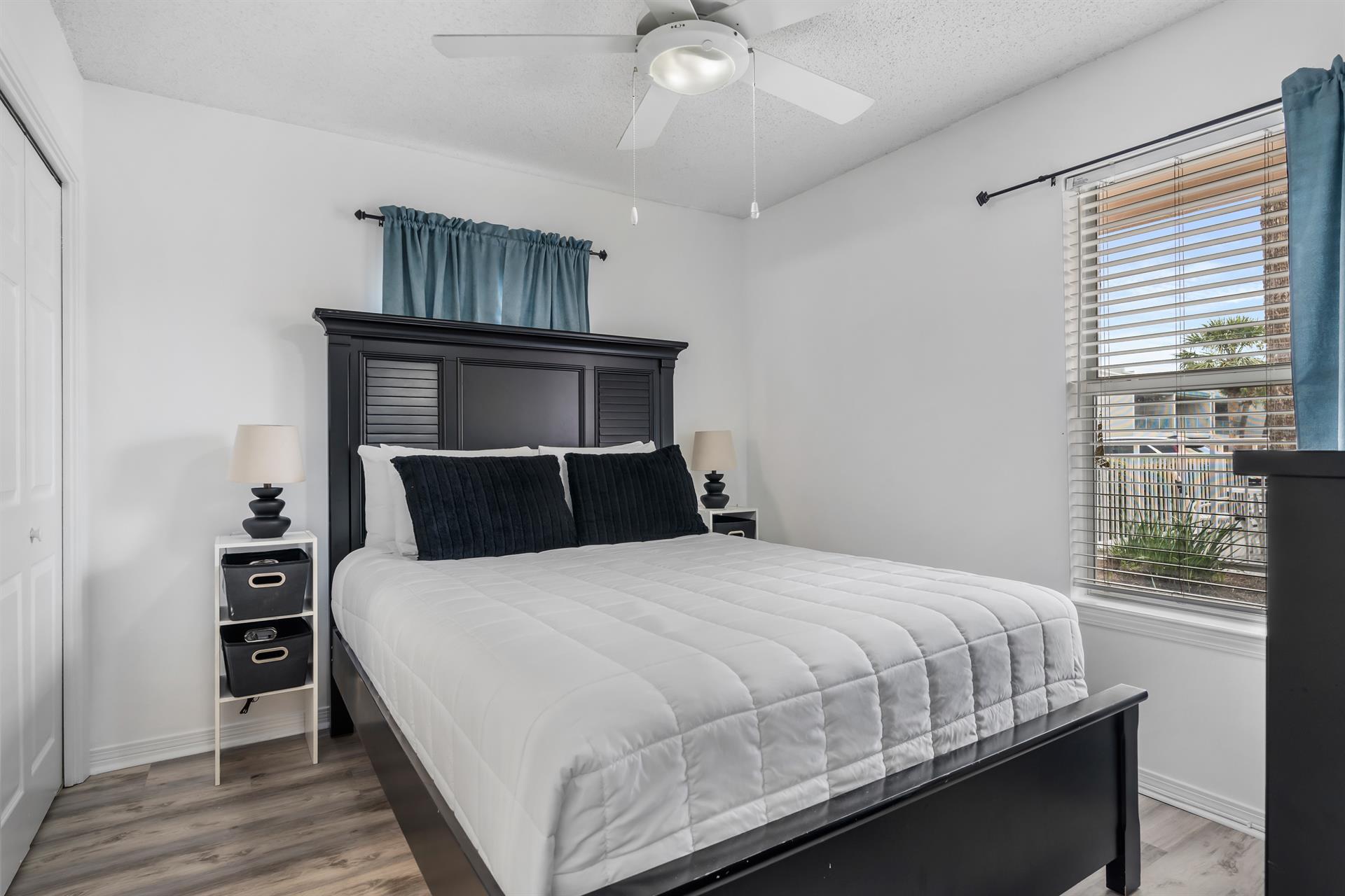 Primary Bedroom with Queen Bed