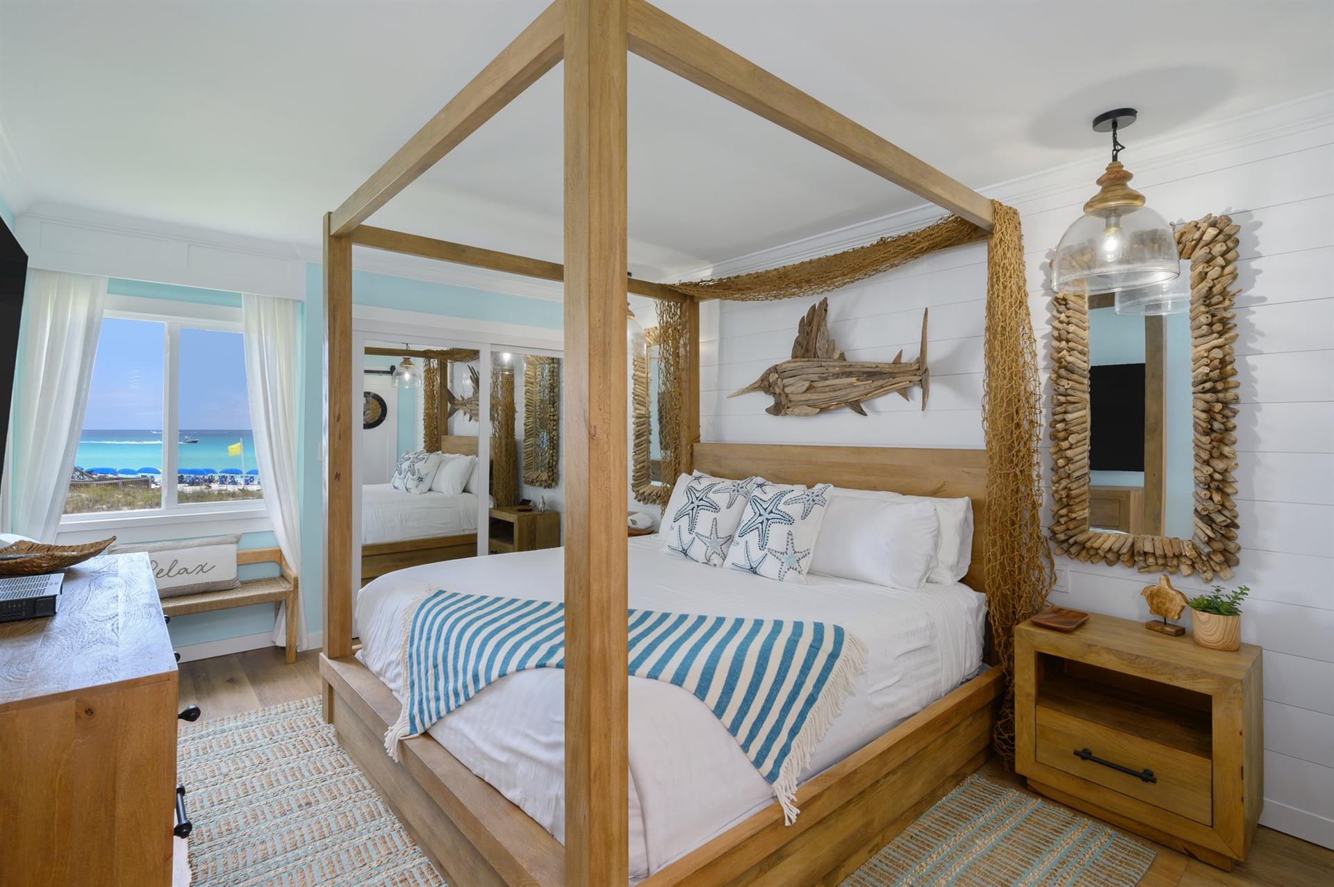 HSRC 202 Master Bedroom With King Bed And Gulf View