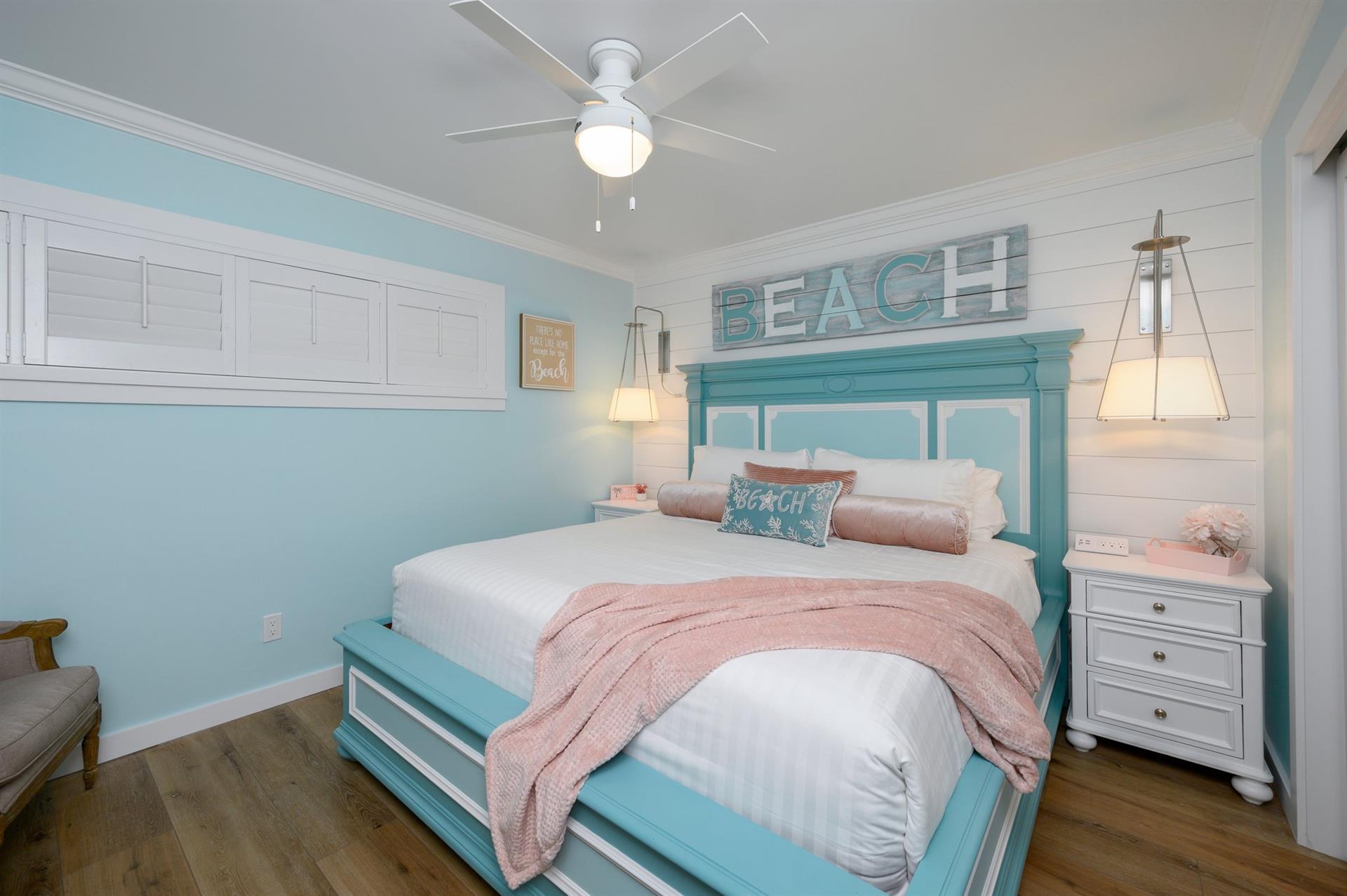 HSRC 202 Second Bedroom With King Bed