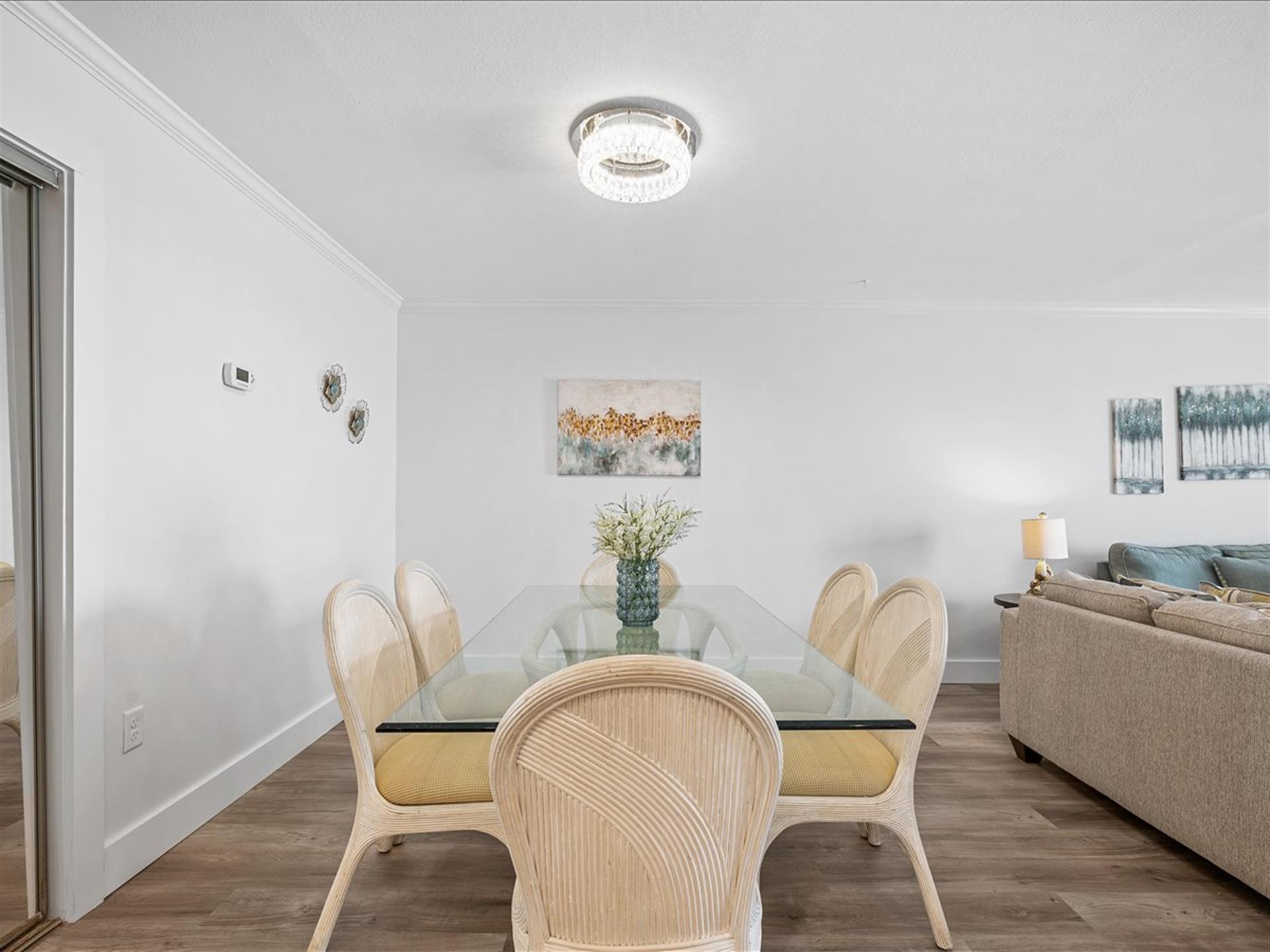 HSRC 524 Dining Area