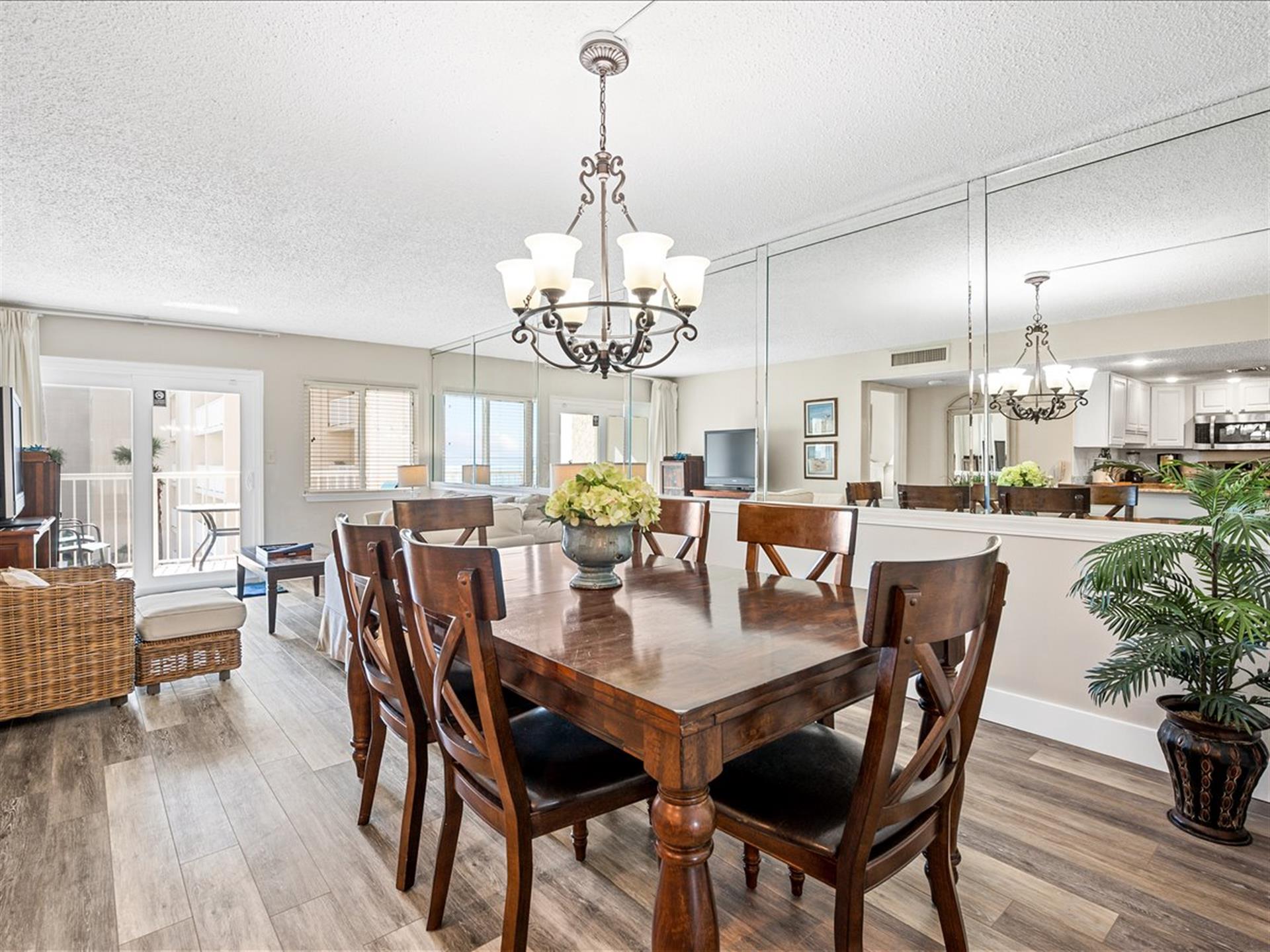 HSRC 314 Dining Area