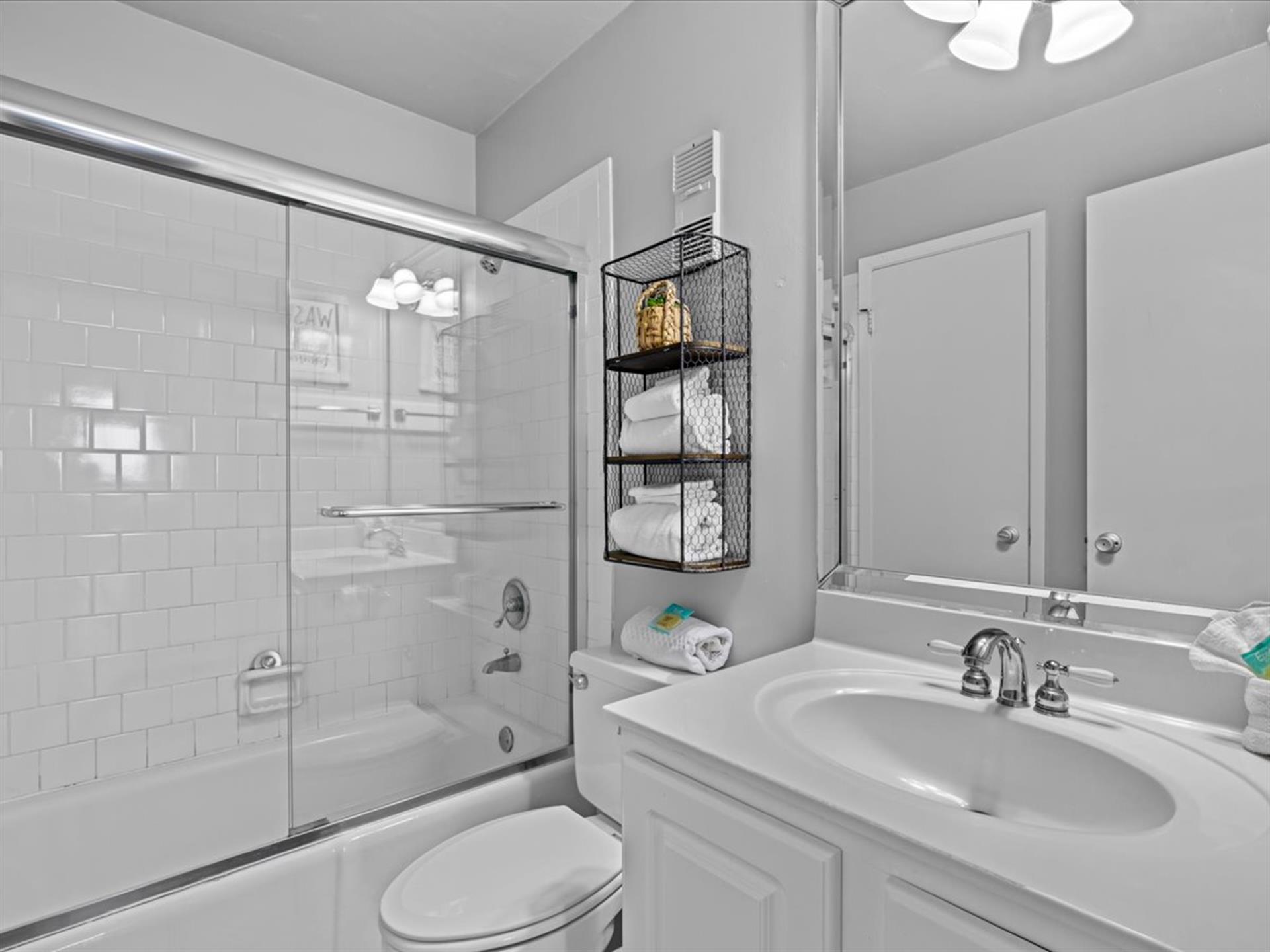 HSRC 607 Second Bathroom