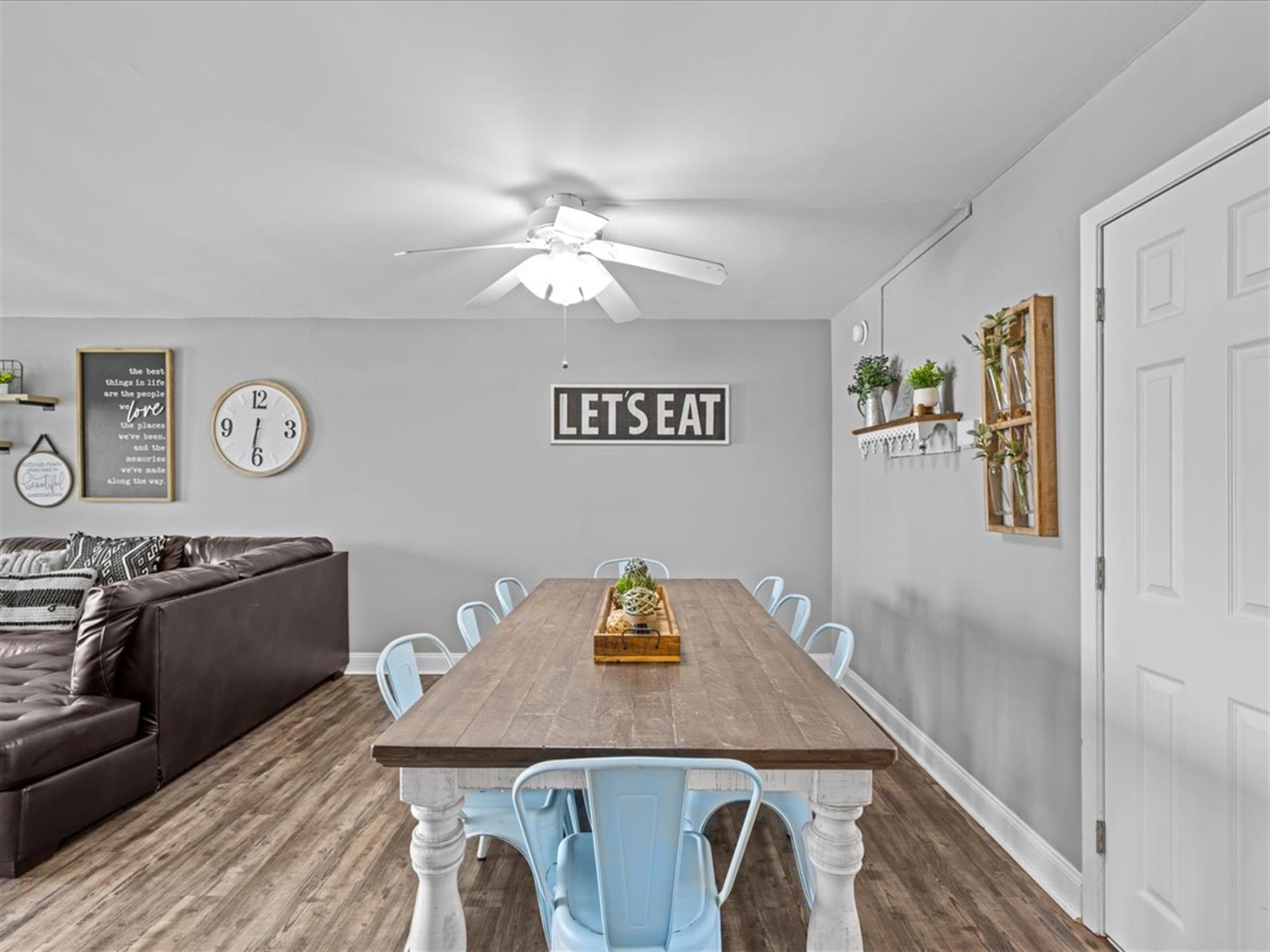 HSRC 607 Dining Area