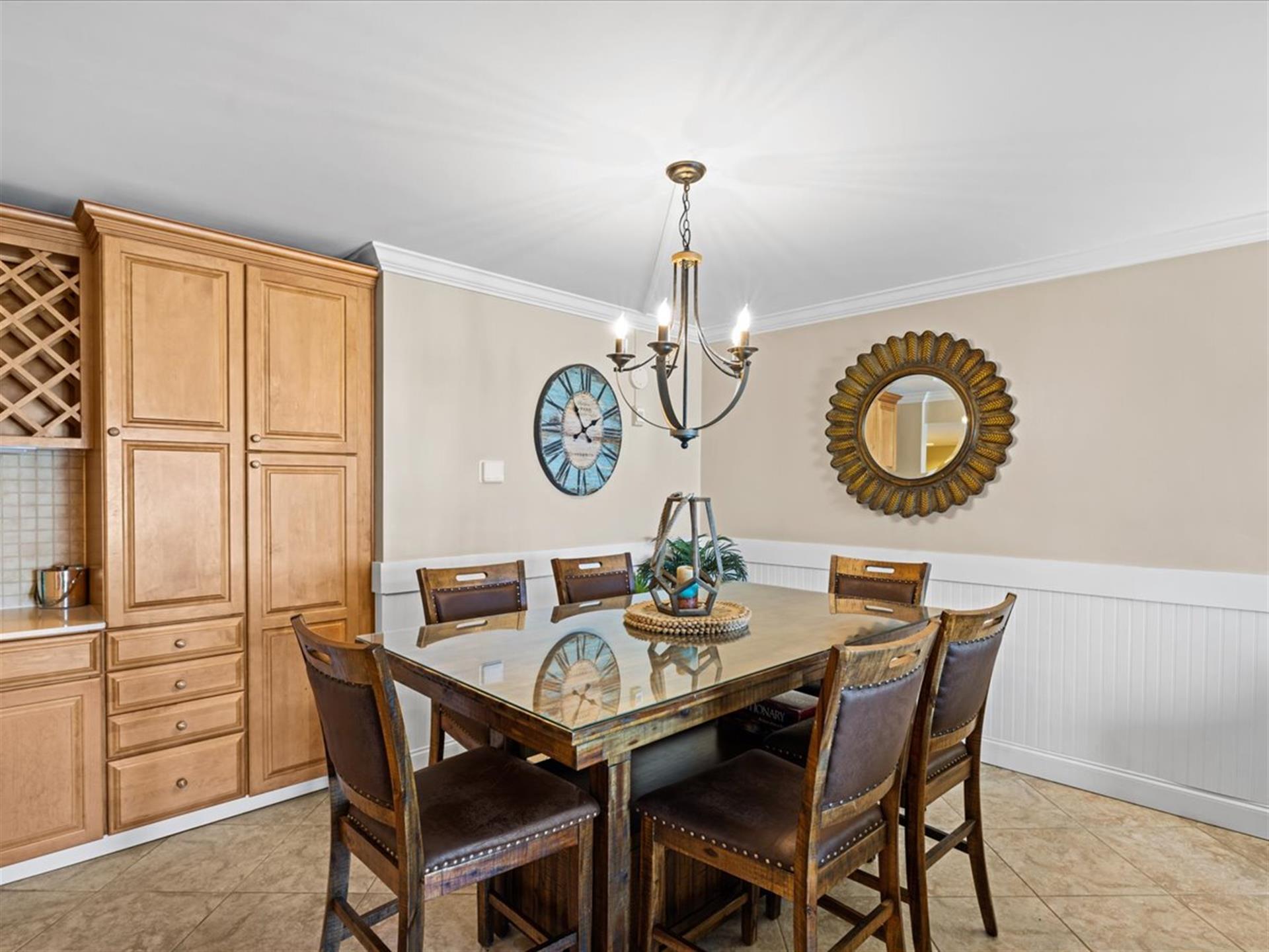 HSRC 405 Dining Area