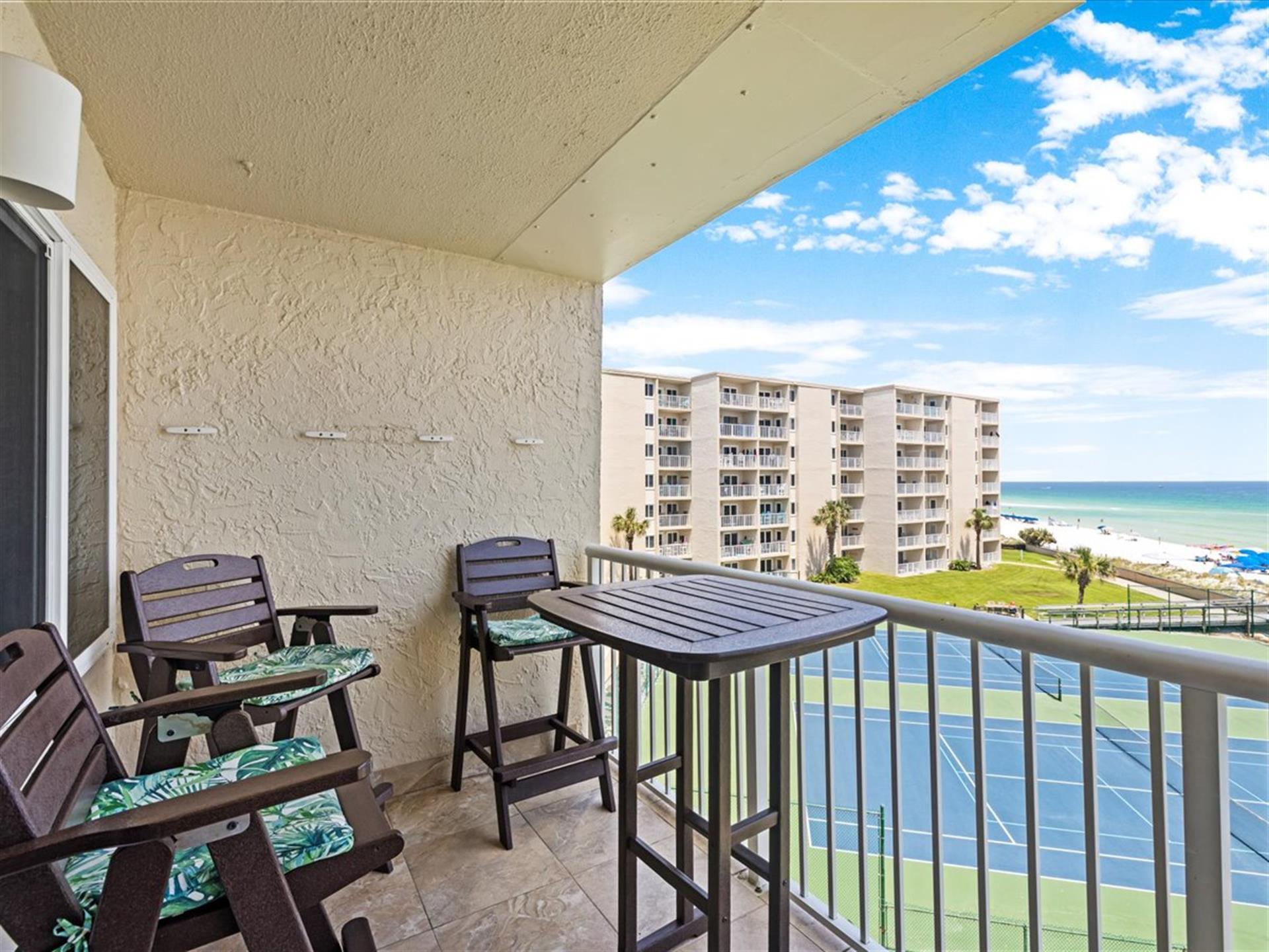 HSRC 405 Private Balcony