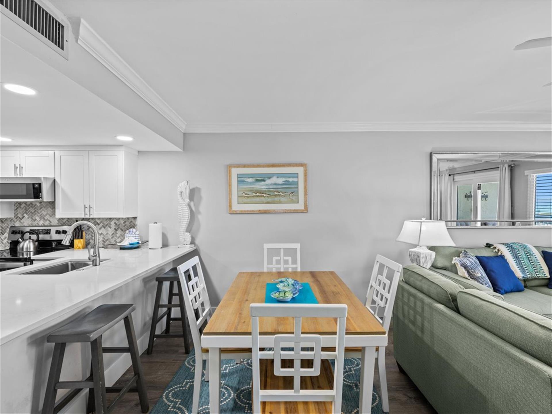 HSRC 209 Dining Area