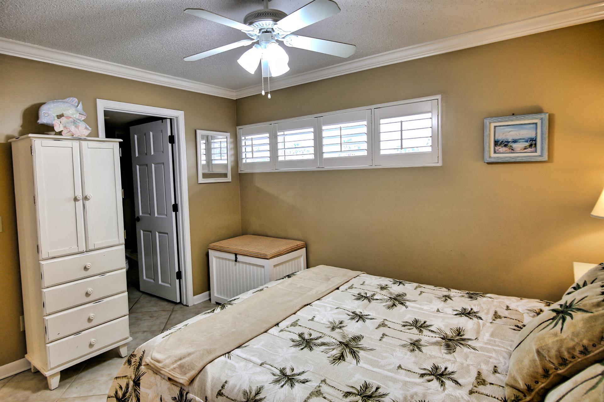 Unit 113 Guest Bedroom With Queen Bed And En suite