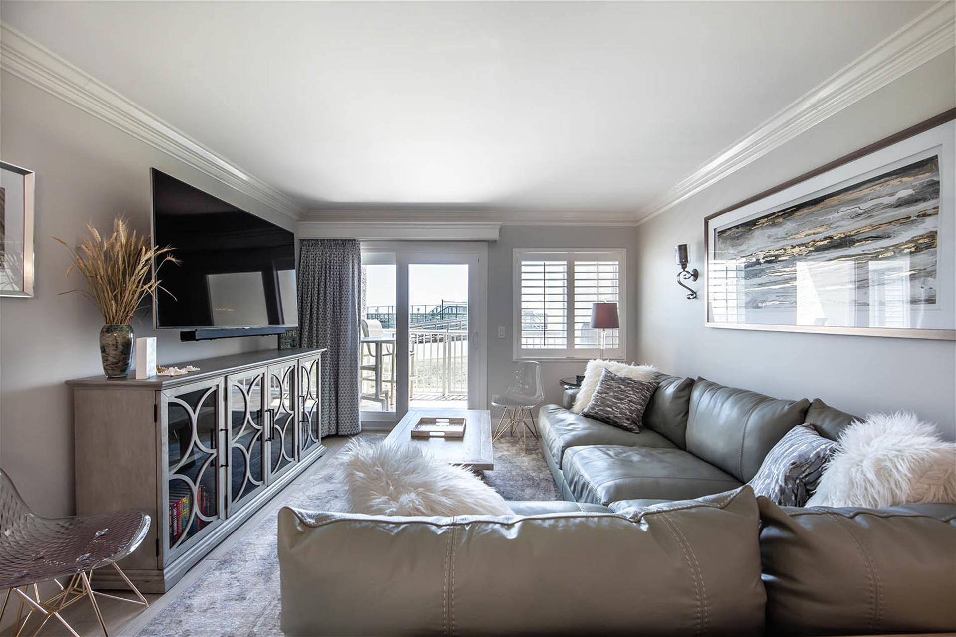 HSRC 104 Living Area