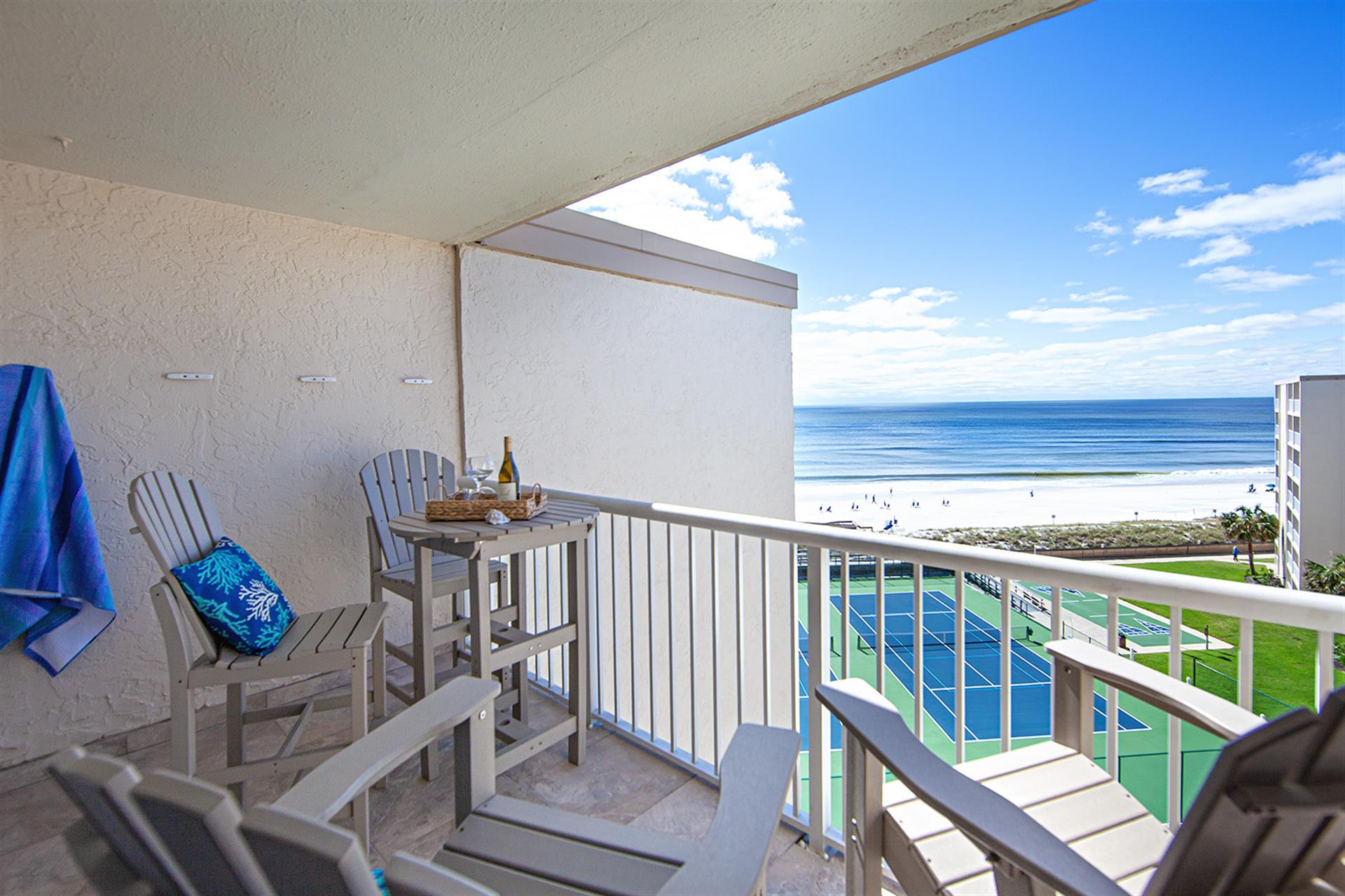 HSRC 715 Private Balcony With Gulf View