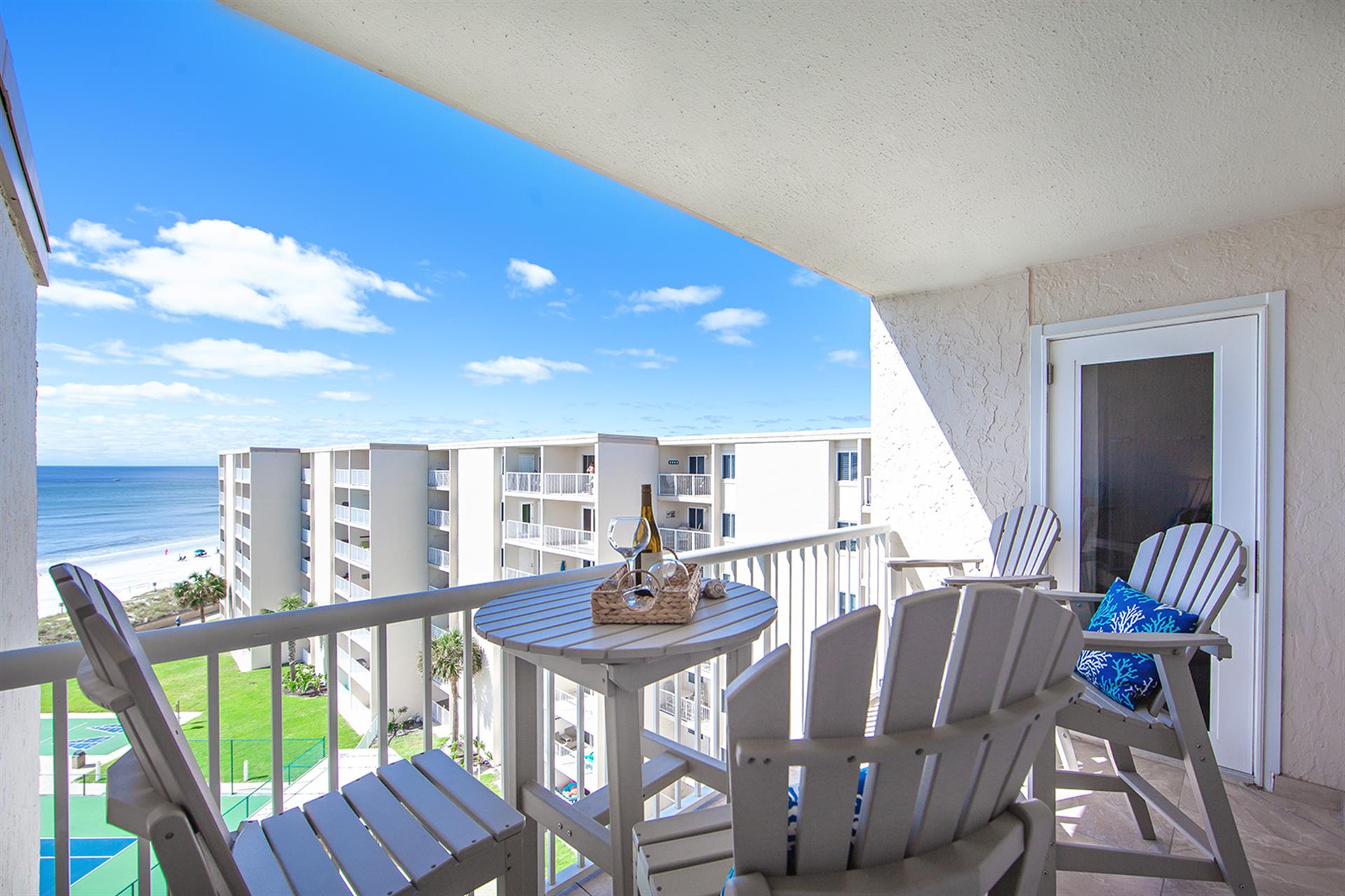 HSRC 715 Private Balcony With Gulf View