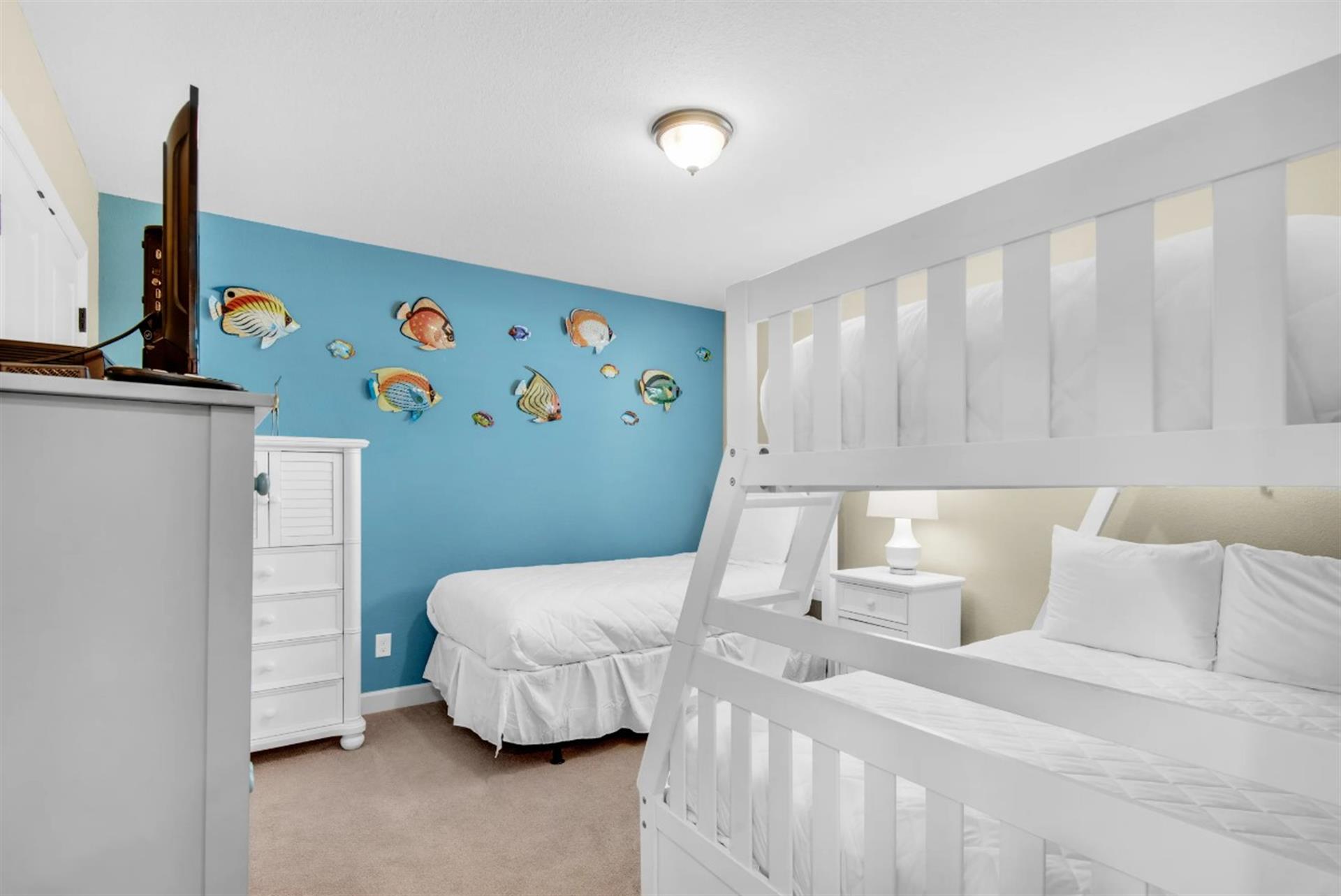 HSRC 101 Second Bedroom  Bunk Beds and Single Twin bed