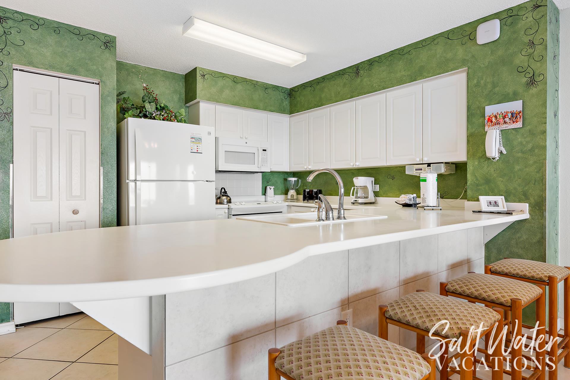 Kitchen  Breakfast Bar