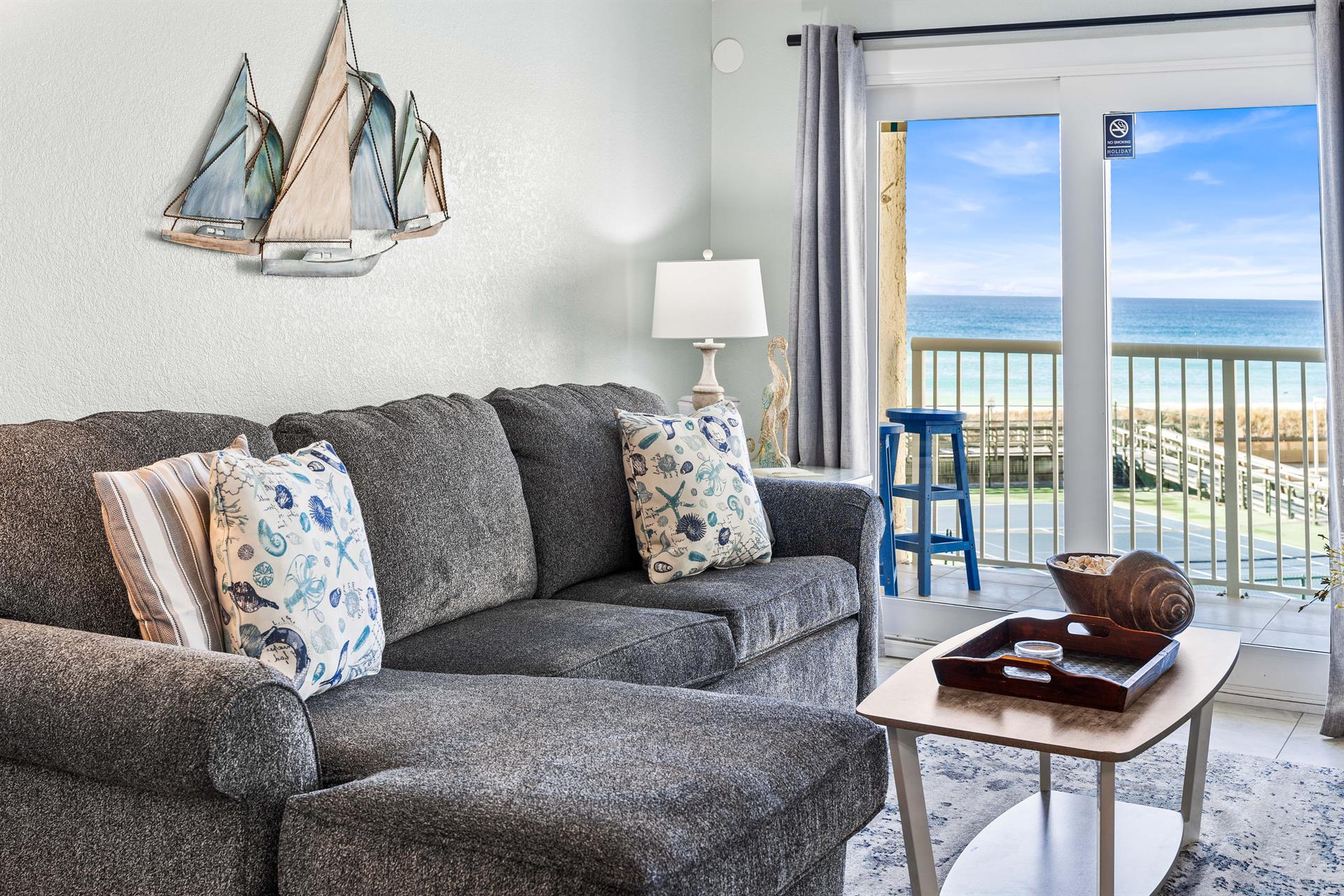 HSRC 316 Living Area With Gulf View