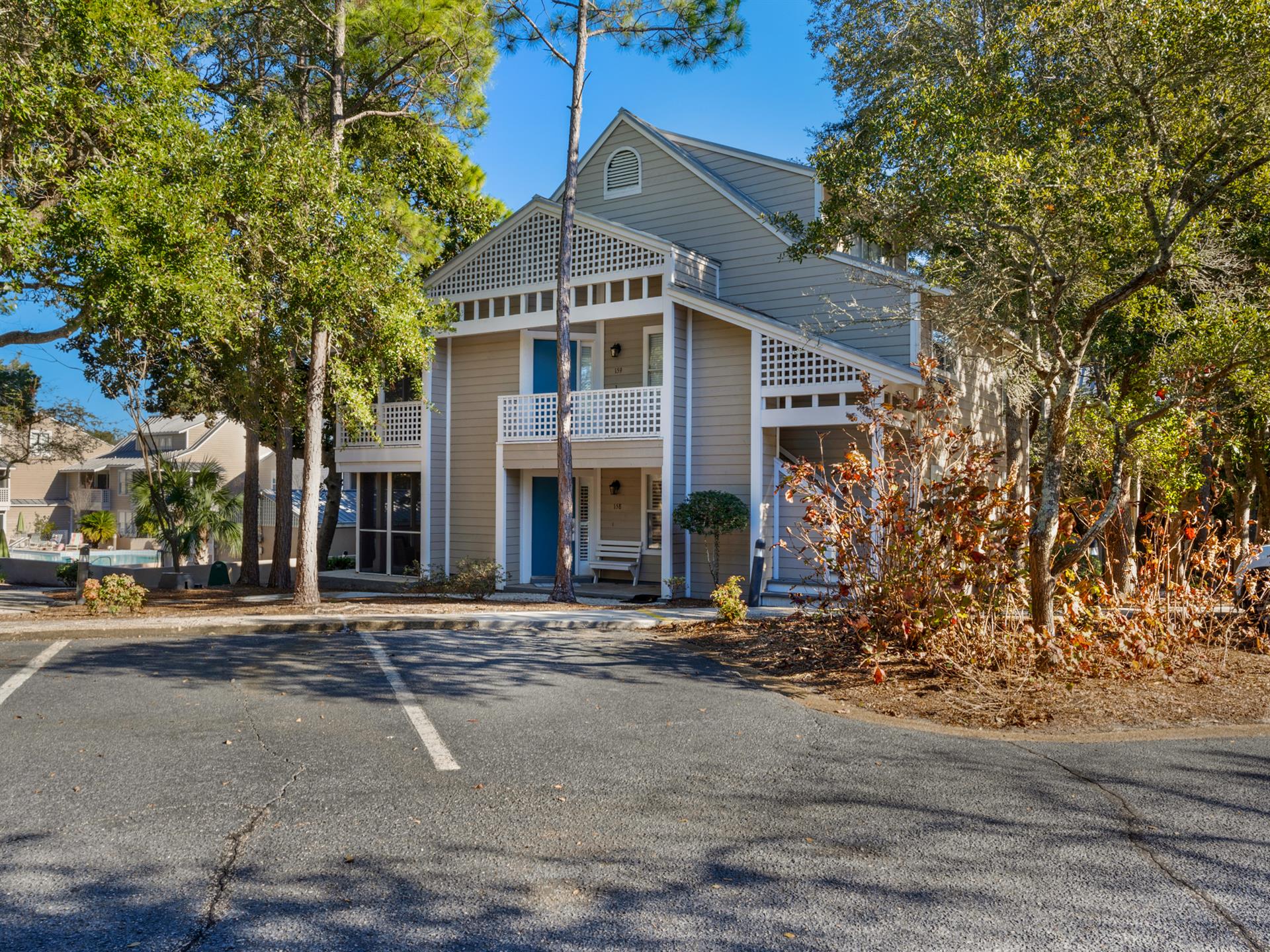Front View of Cottage 158