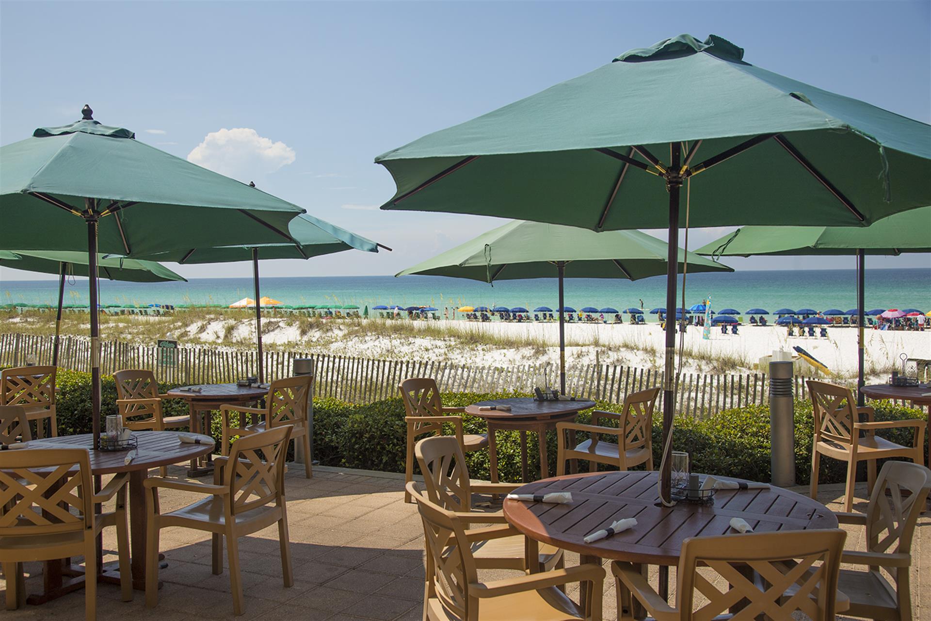 Fabulous outdoor seating alongside the Gulf of Mexico