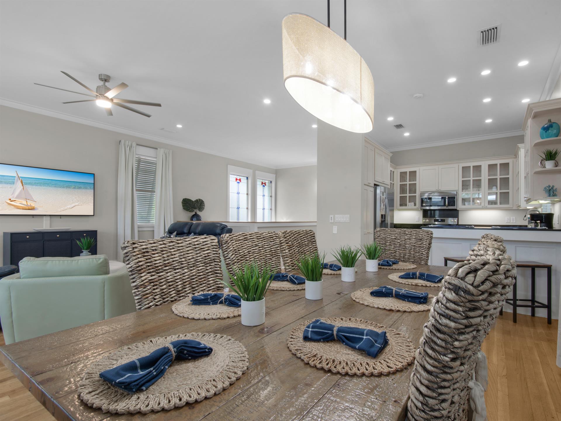 Dining area  2nd floor