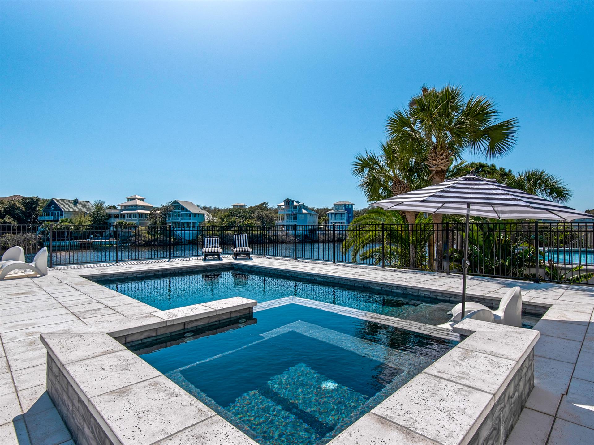 Pool and Spillover Spa