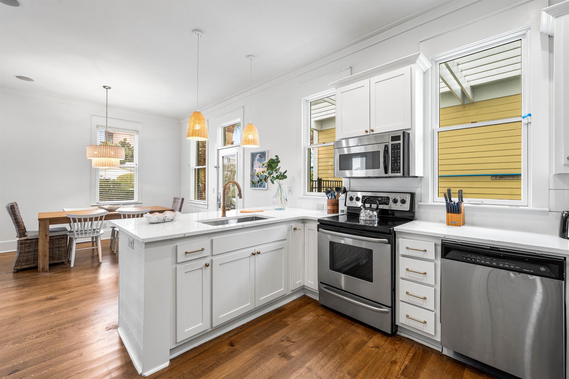 Newly Remodeled Fully Stocked Kitchen with Quartz Countertops, Stainless Steel Appliances  Walkin Pantry