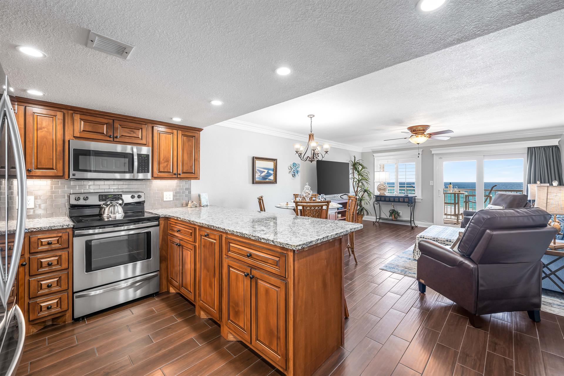 HSRC 506 Kitchen With Stainless Steel Appliances