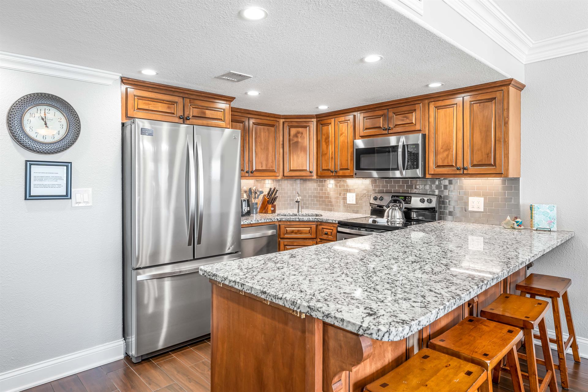 HSRC 506 Breakfast Bar Kitchen