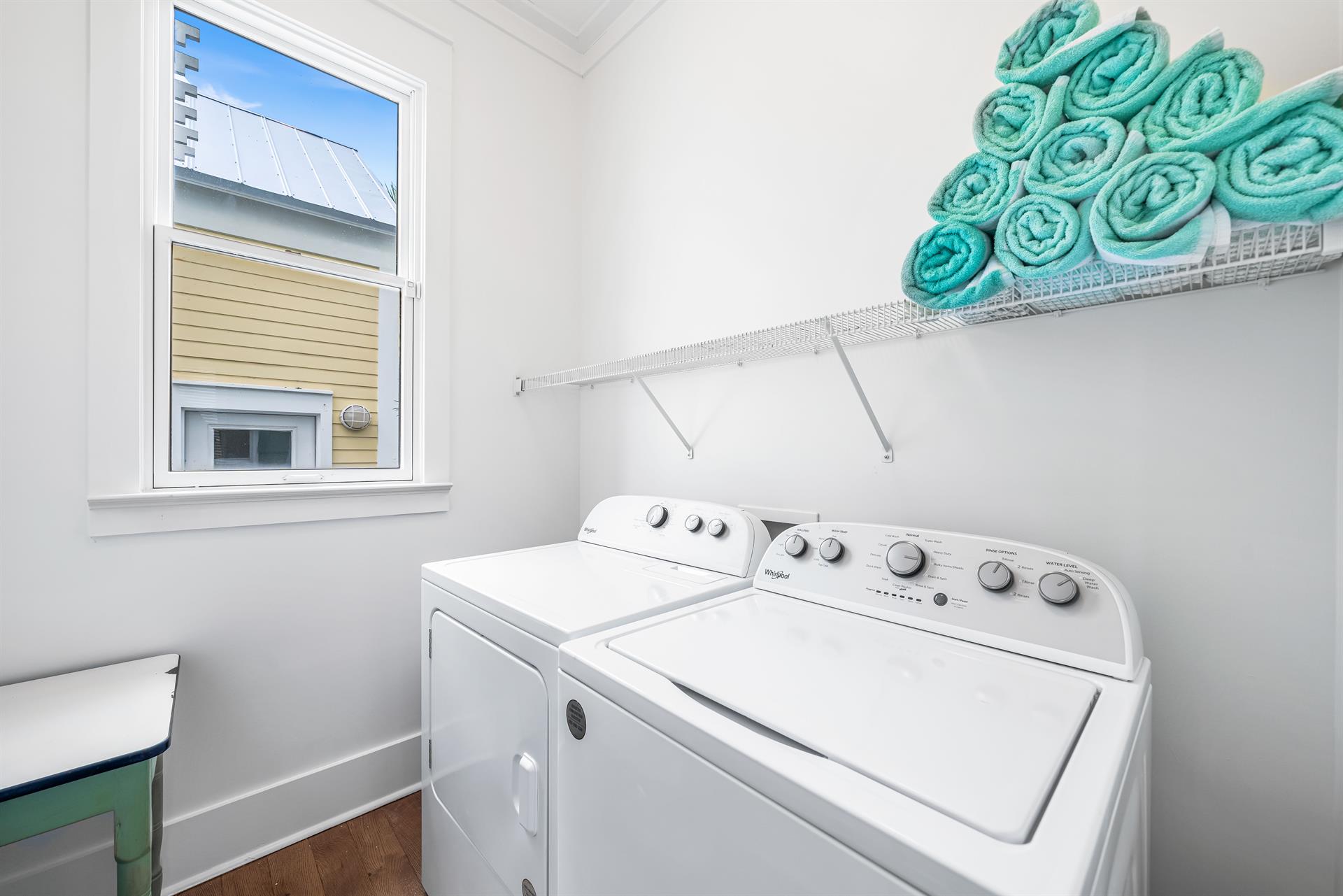 Full Size Washer and Dryer with Plenty of Laundry Supplies   And Storage for your Frangista Green  White Beach Towels
