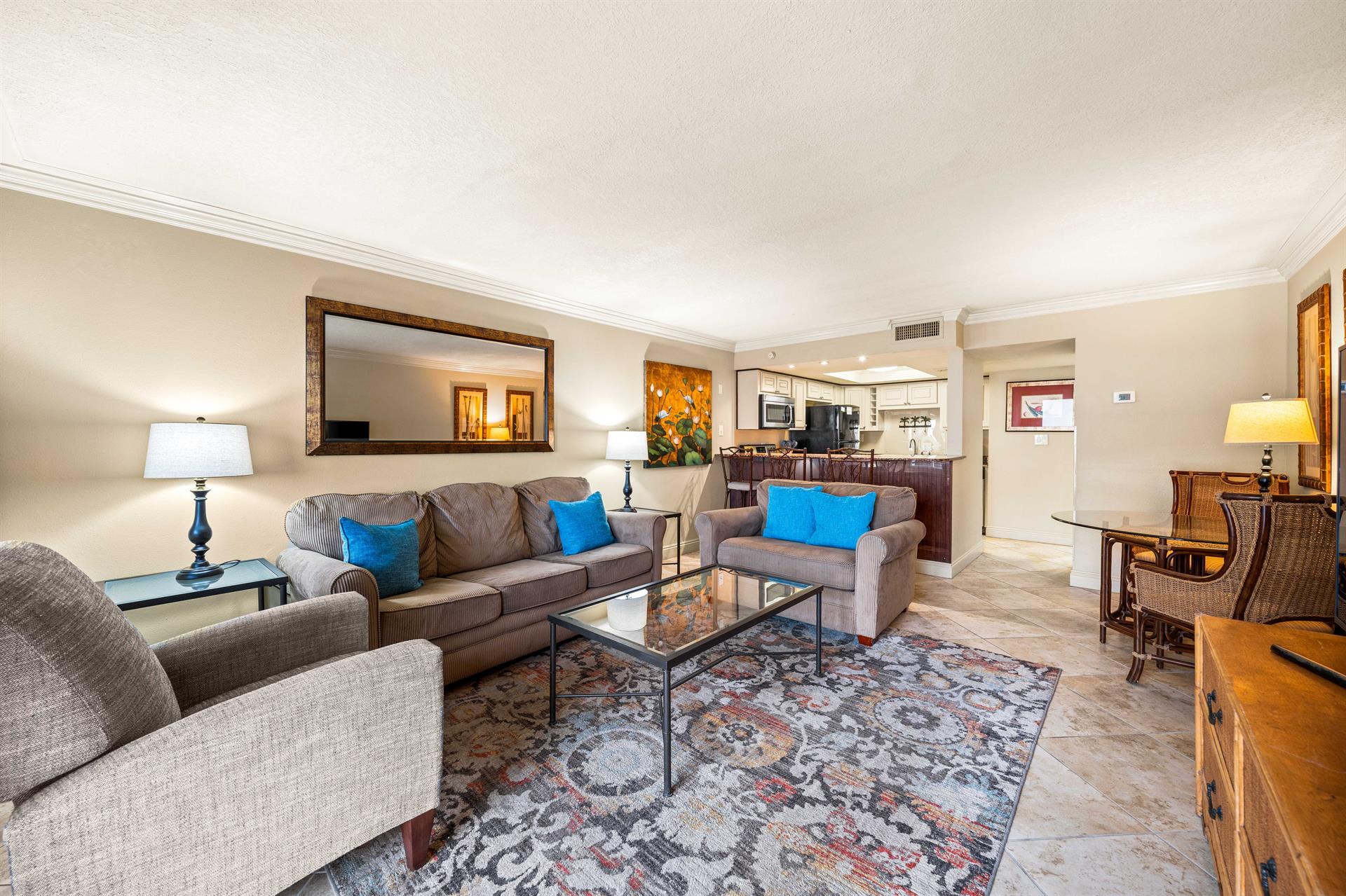 HSRC 613 Living Area