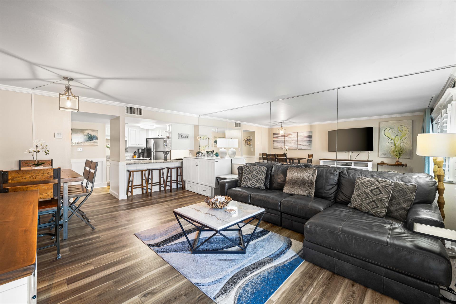 HSRC 712 Living Area