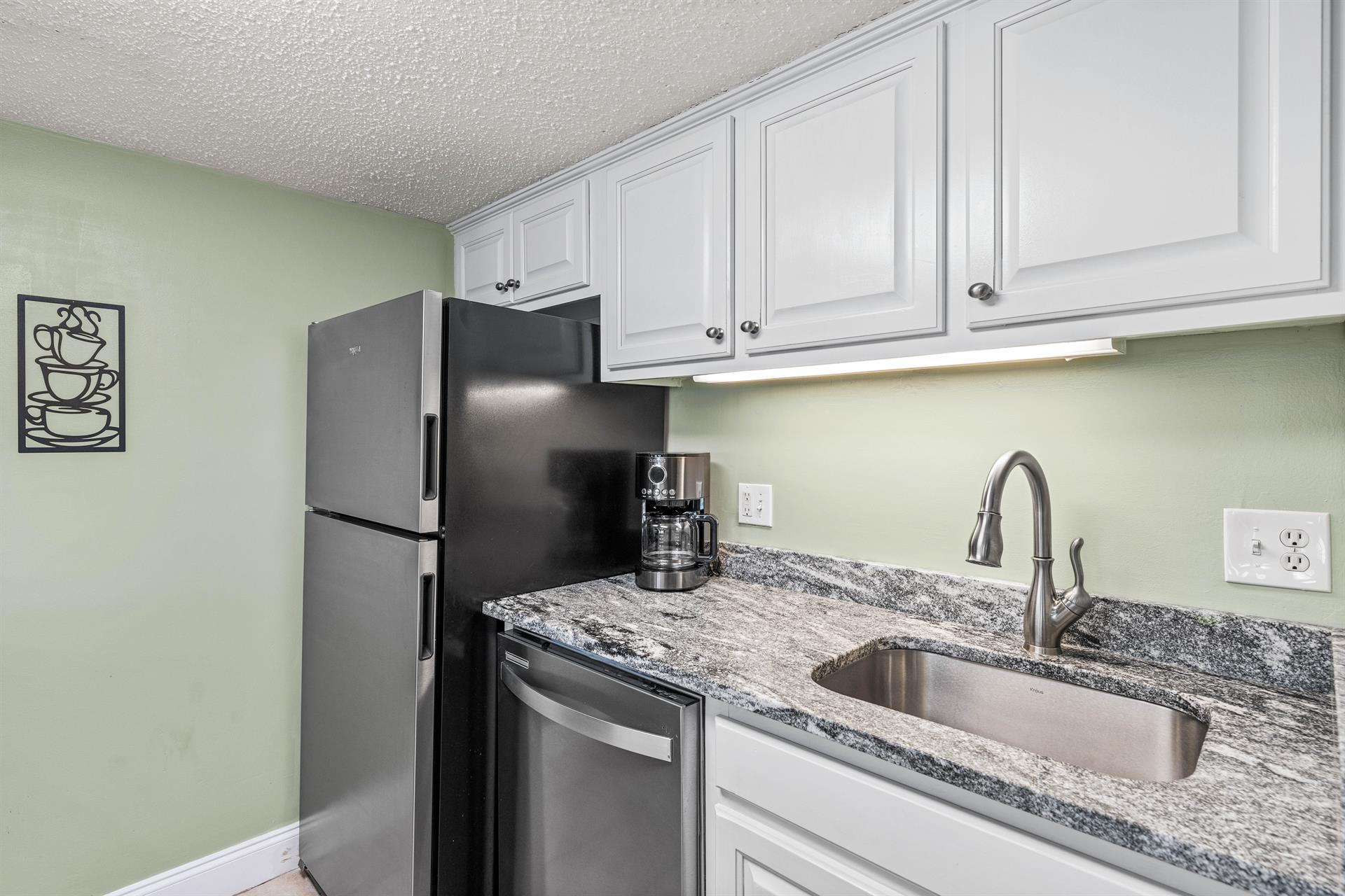 Fully Stocked Kitchen