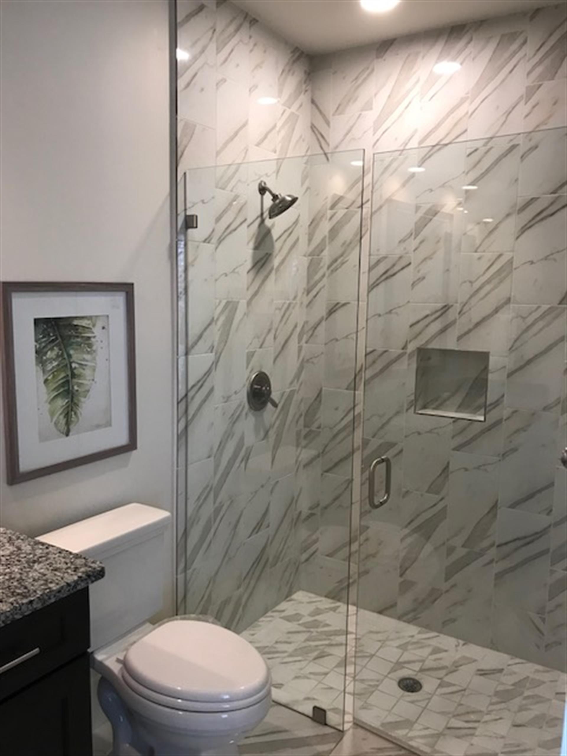 1st Floor Private Bath