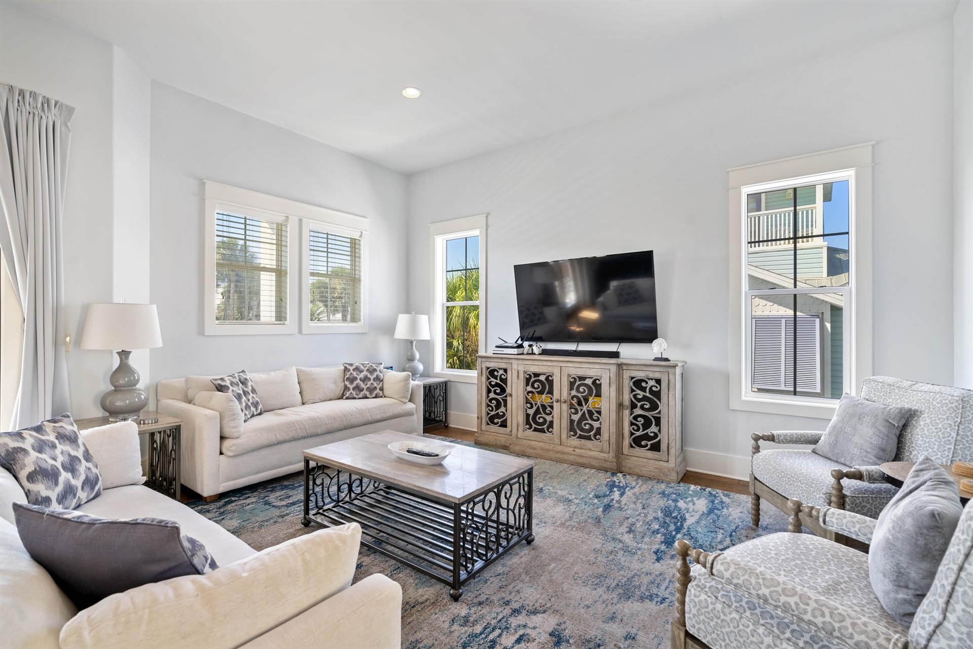 2nd Floor Living Room