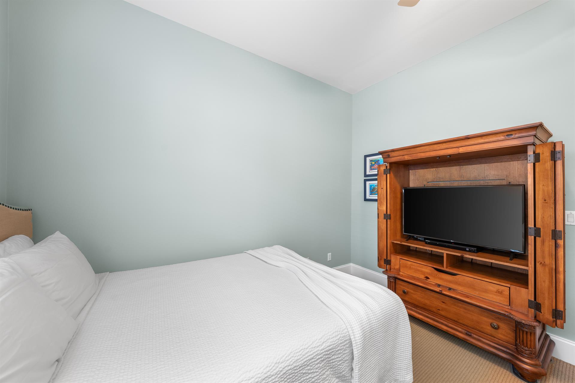 First Floor Two Queen Beds