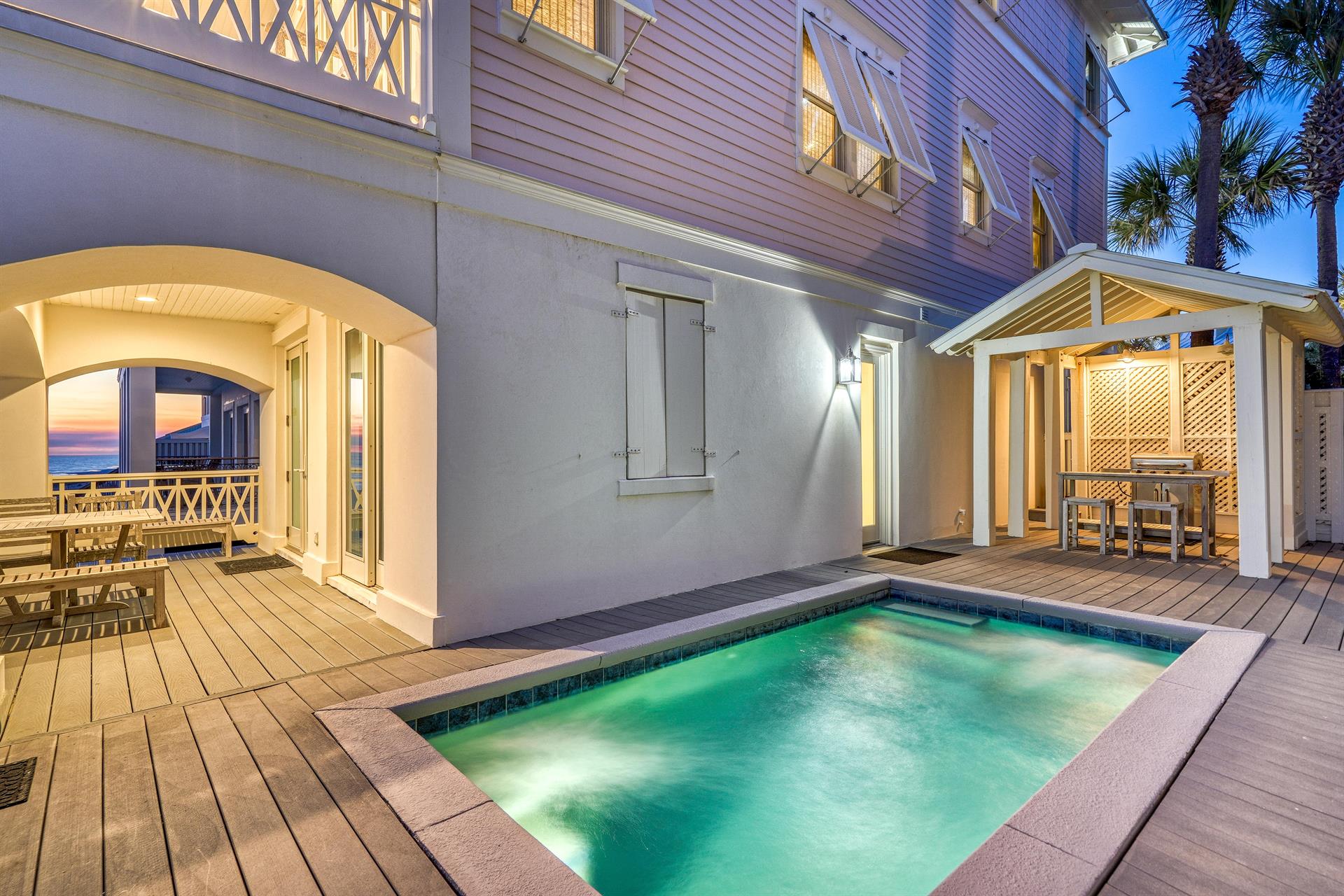 Large Private Beachside Pool That Can Be Heated For You, Completely Fenced In with Grilling Area To Cook the Catch of the Day