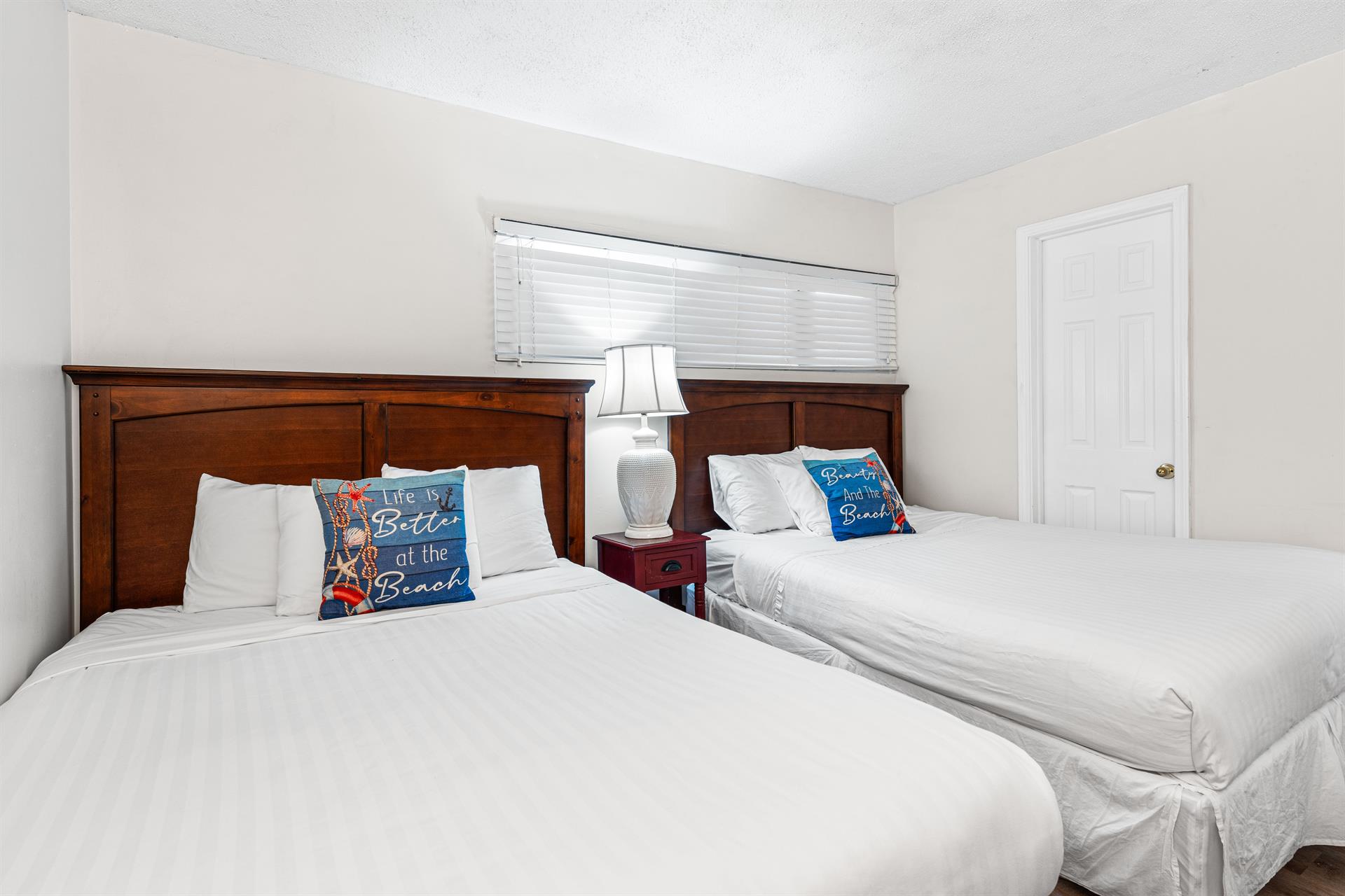 Guest Bedroom Sleeps 4