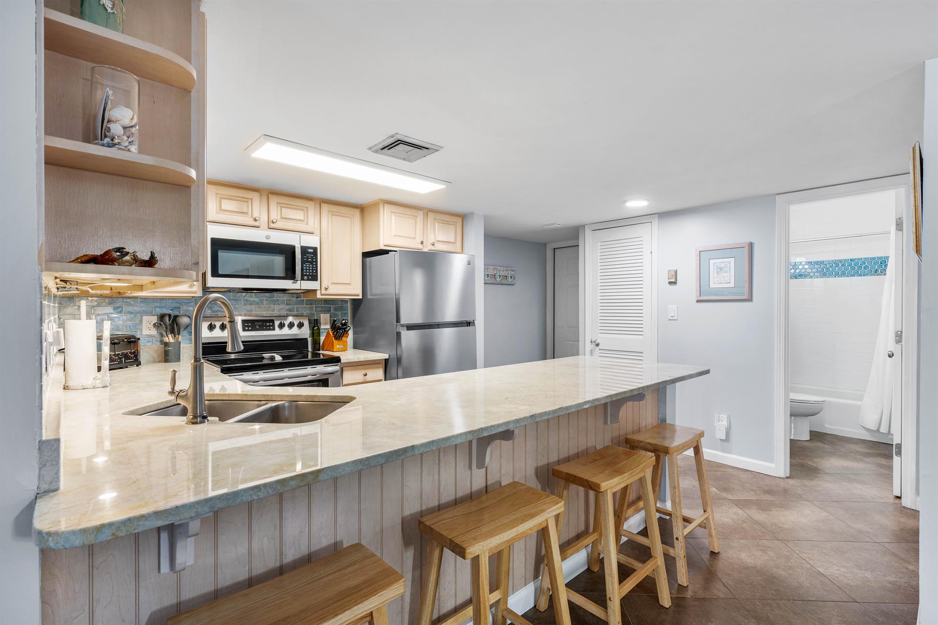 Kitchen  Breakfast Bar