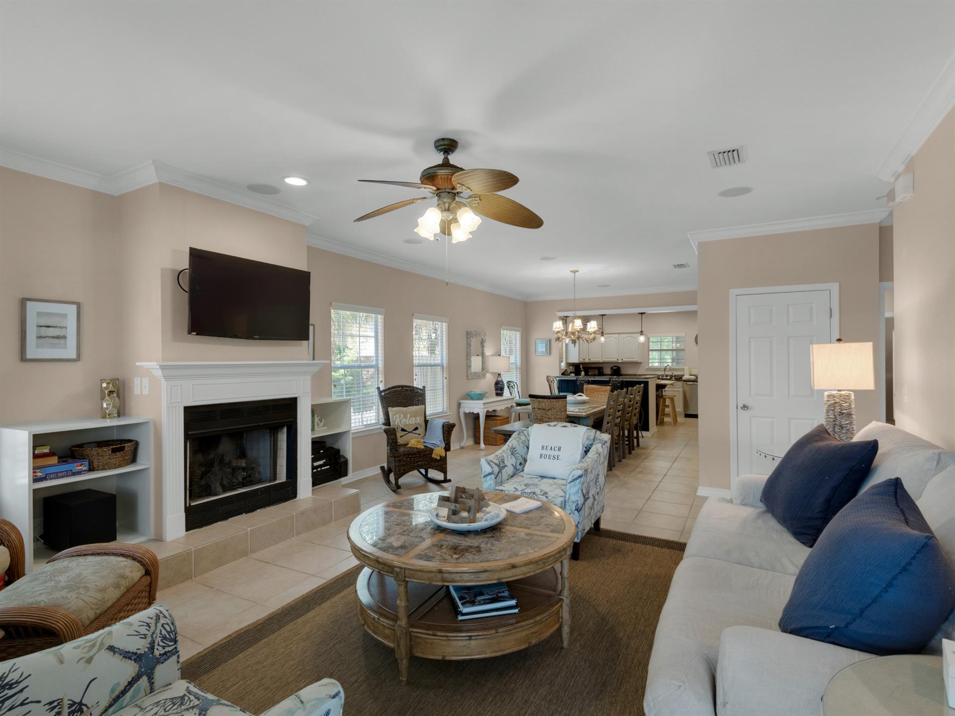 Living area with plenty of seating