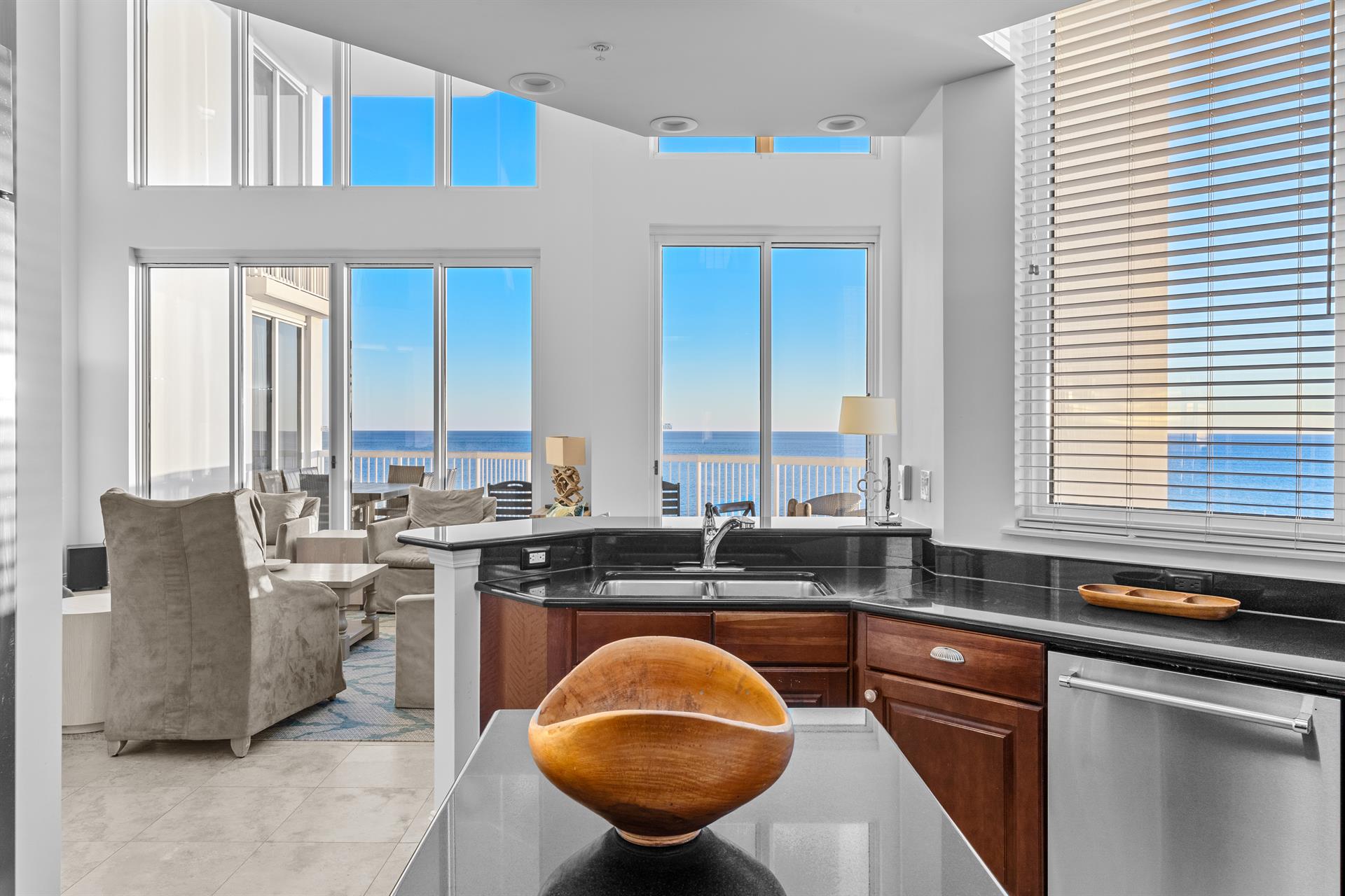 Spacious Living Area with Floor to Ceiling Windows