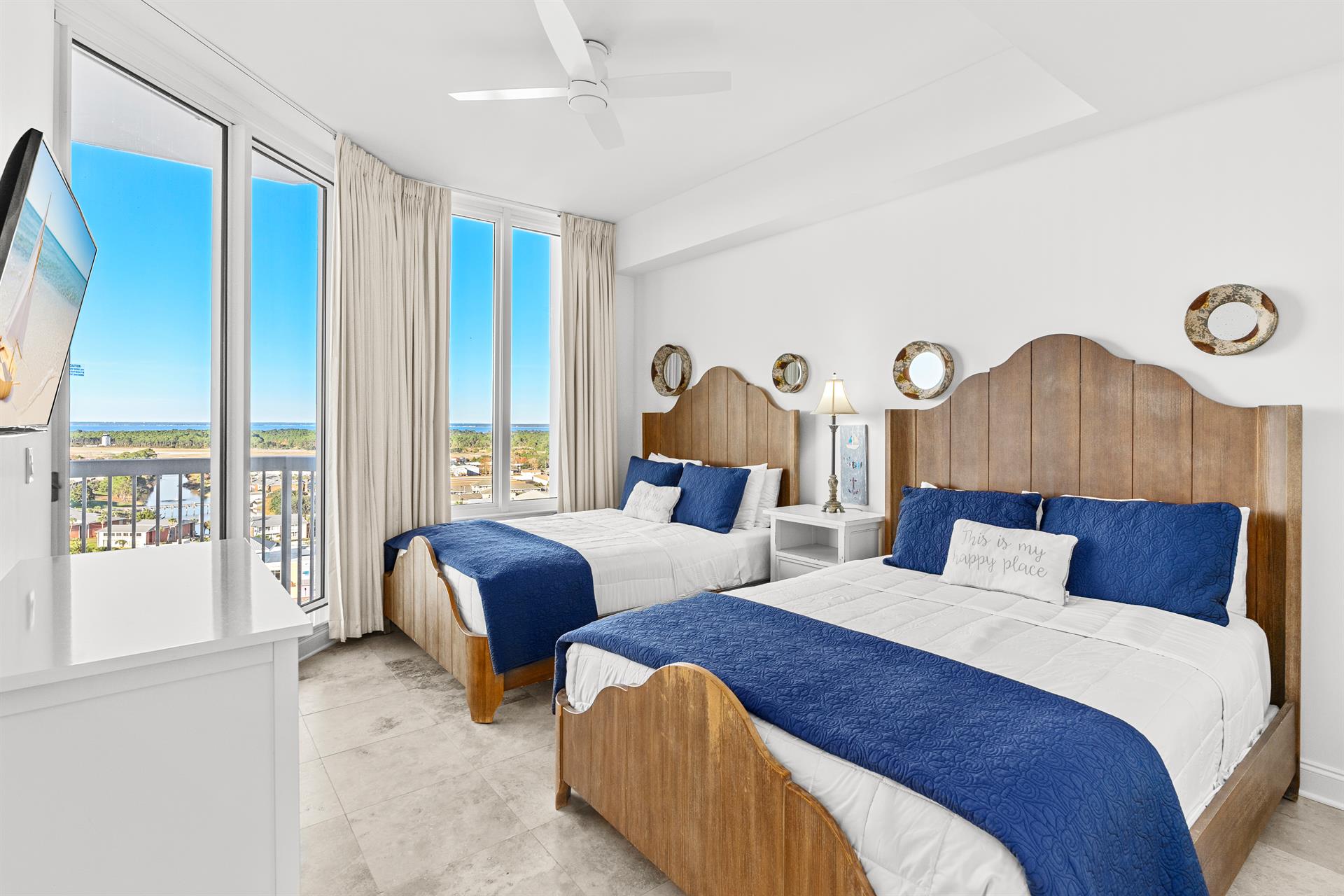 1st Floor 2 Queen Room