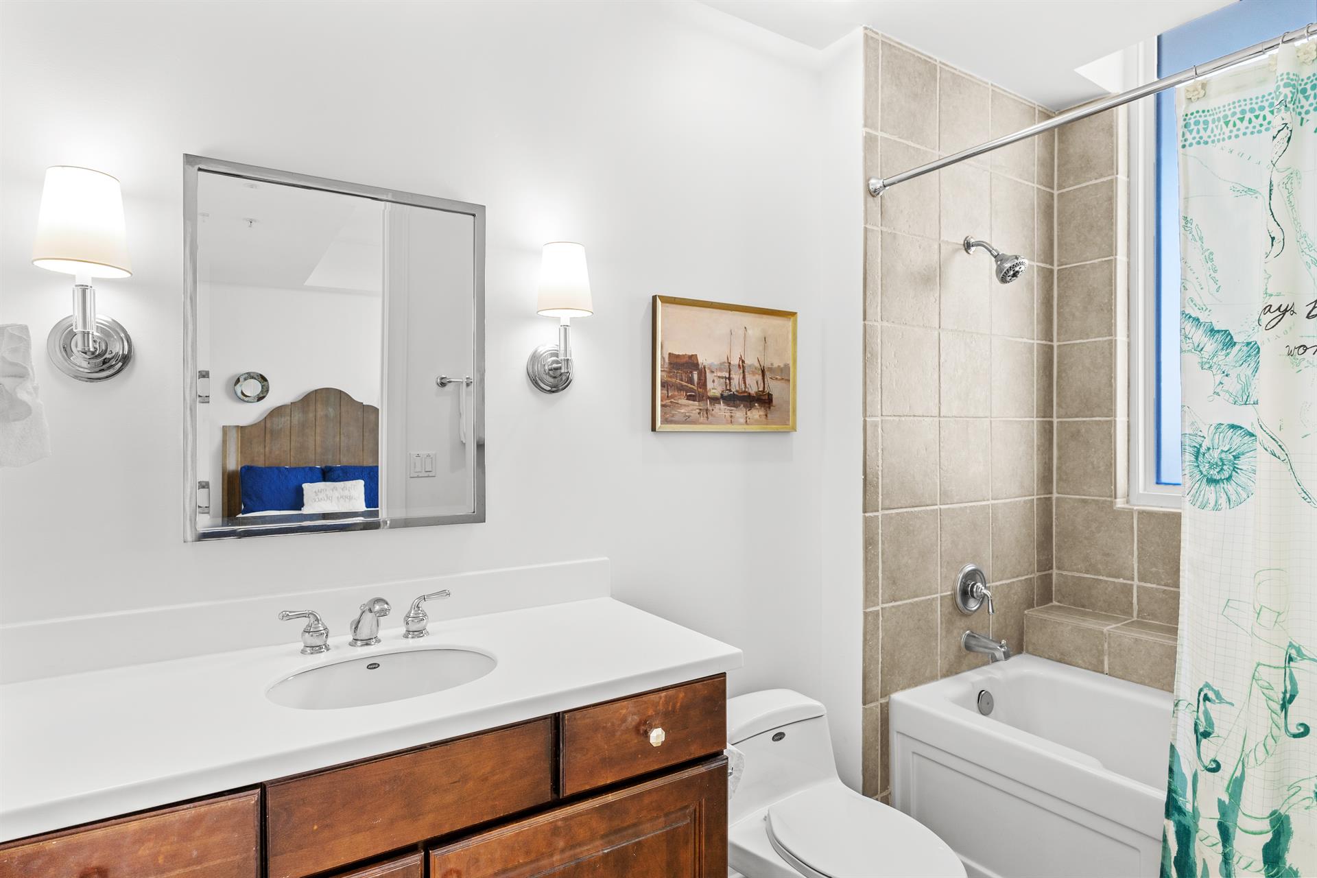 Bathroom off 2 Queen Room