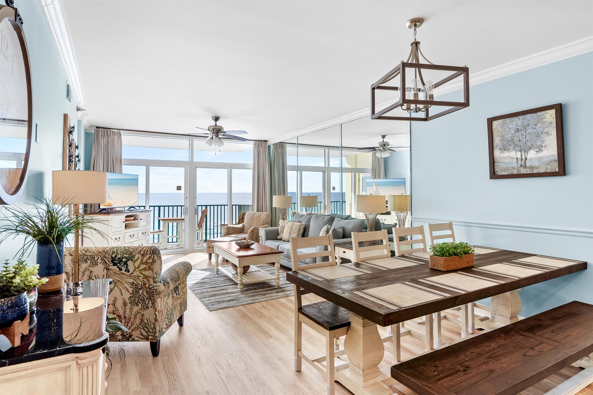 Welcome to Jade East 0630