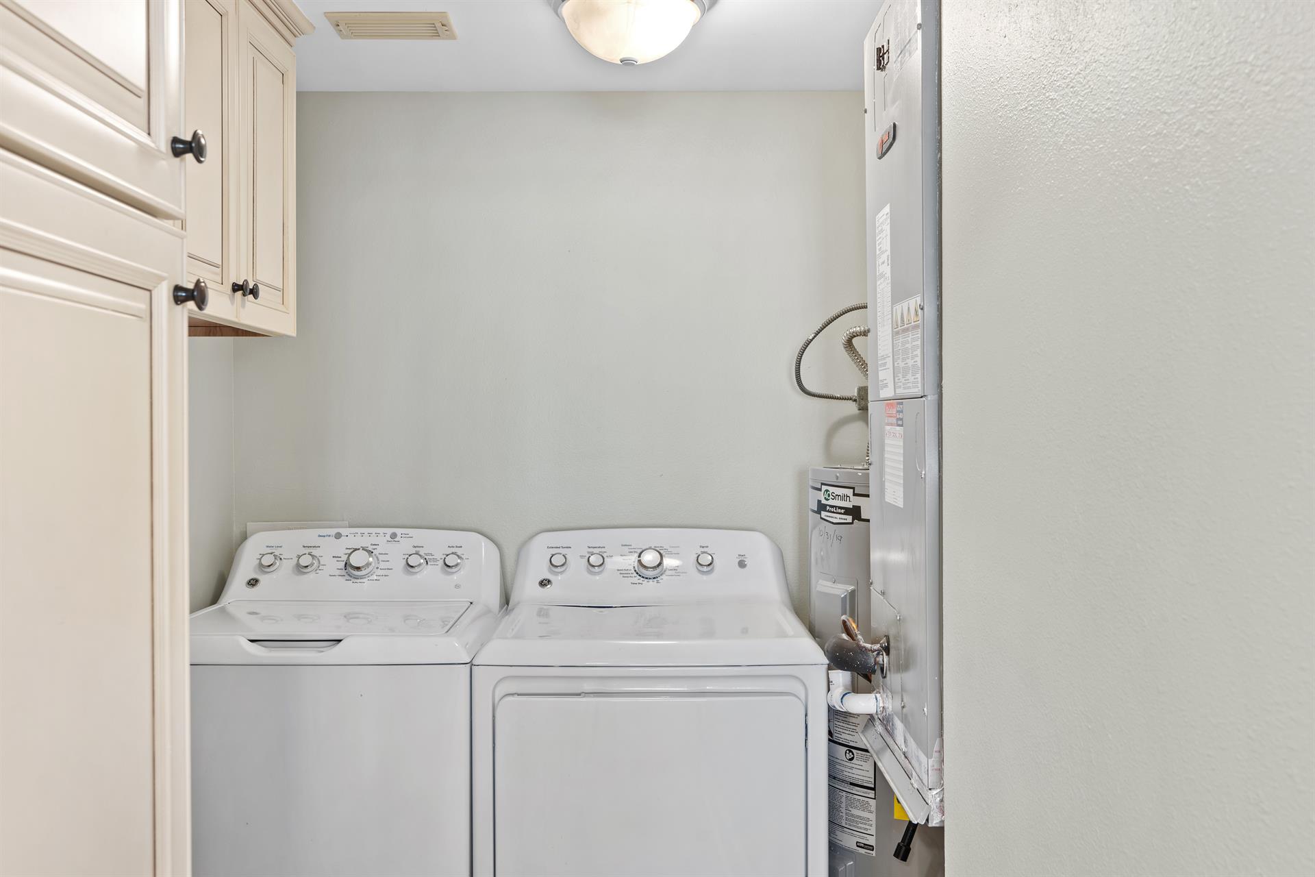 Convenient in Unit Washer and Dryer