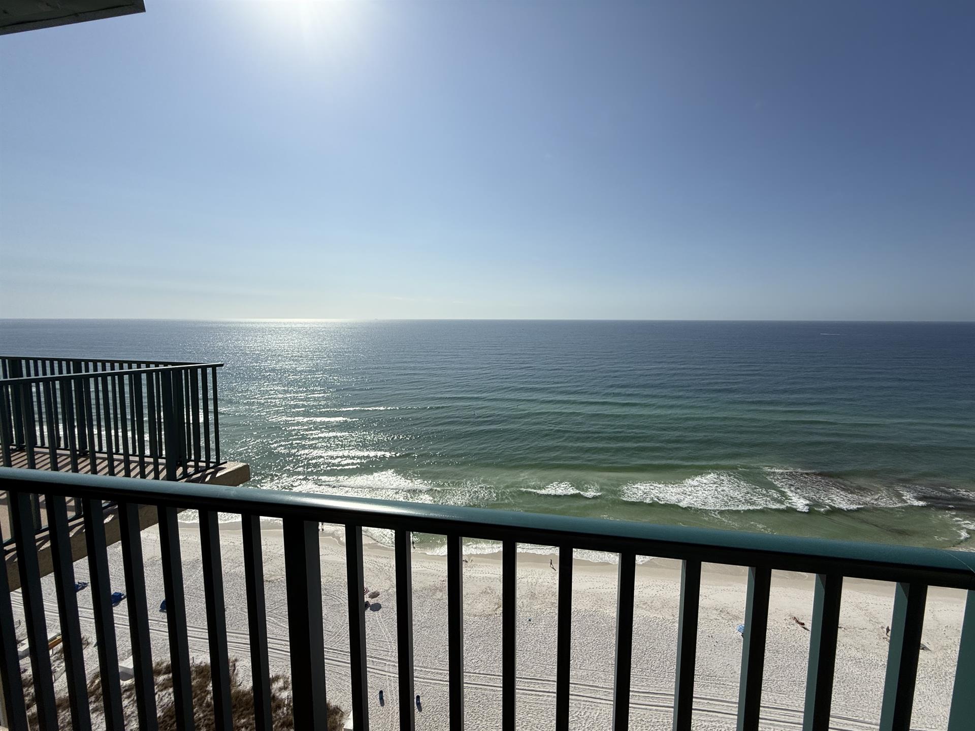 Clear View of the Gulf Perfect for Spotting Dolphins