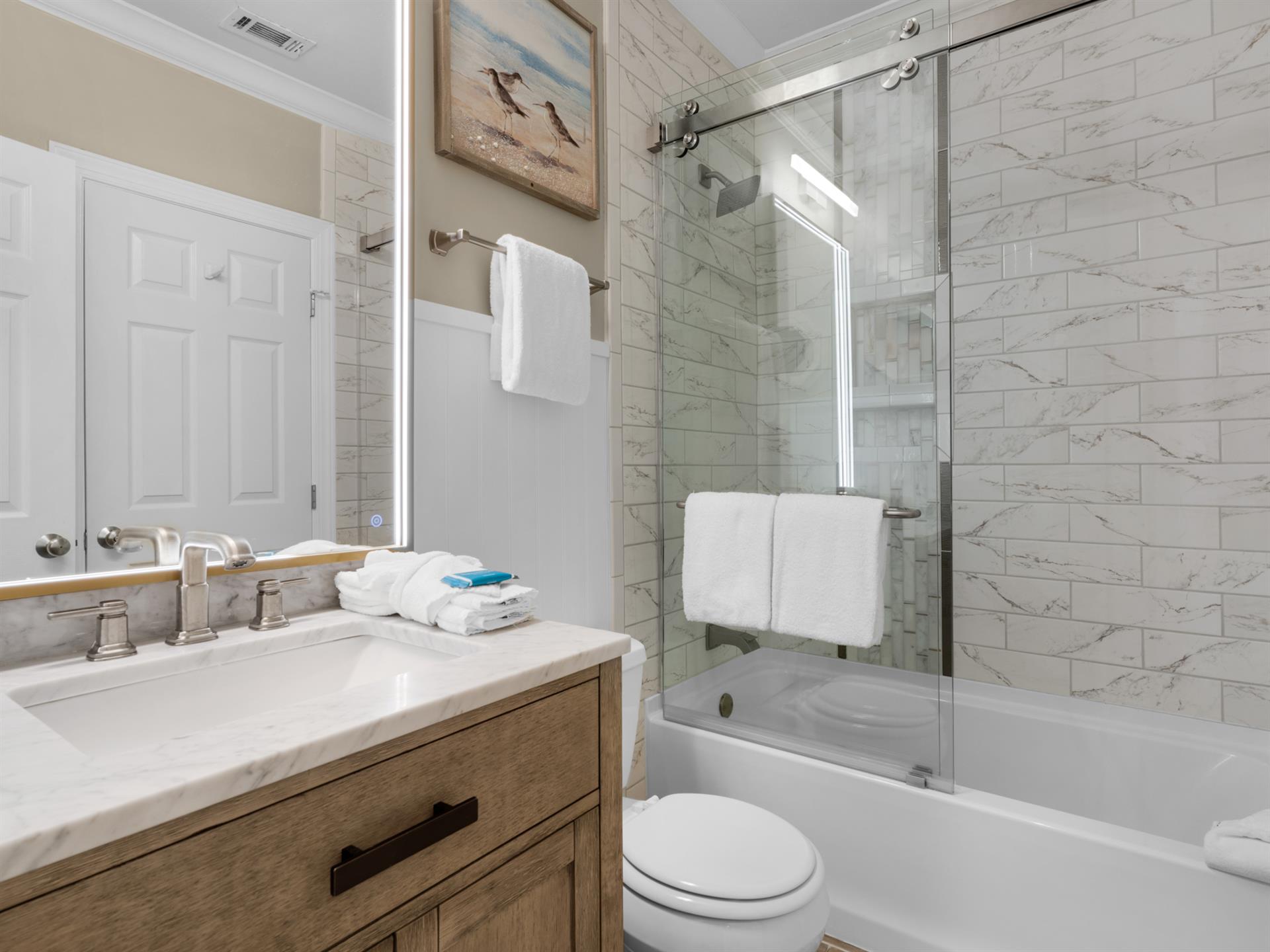 Bathroom 2 with tub and shower combo