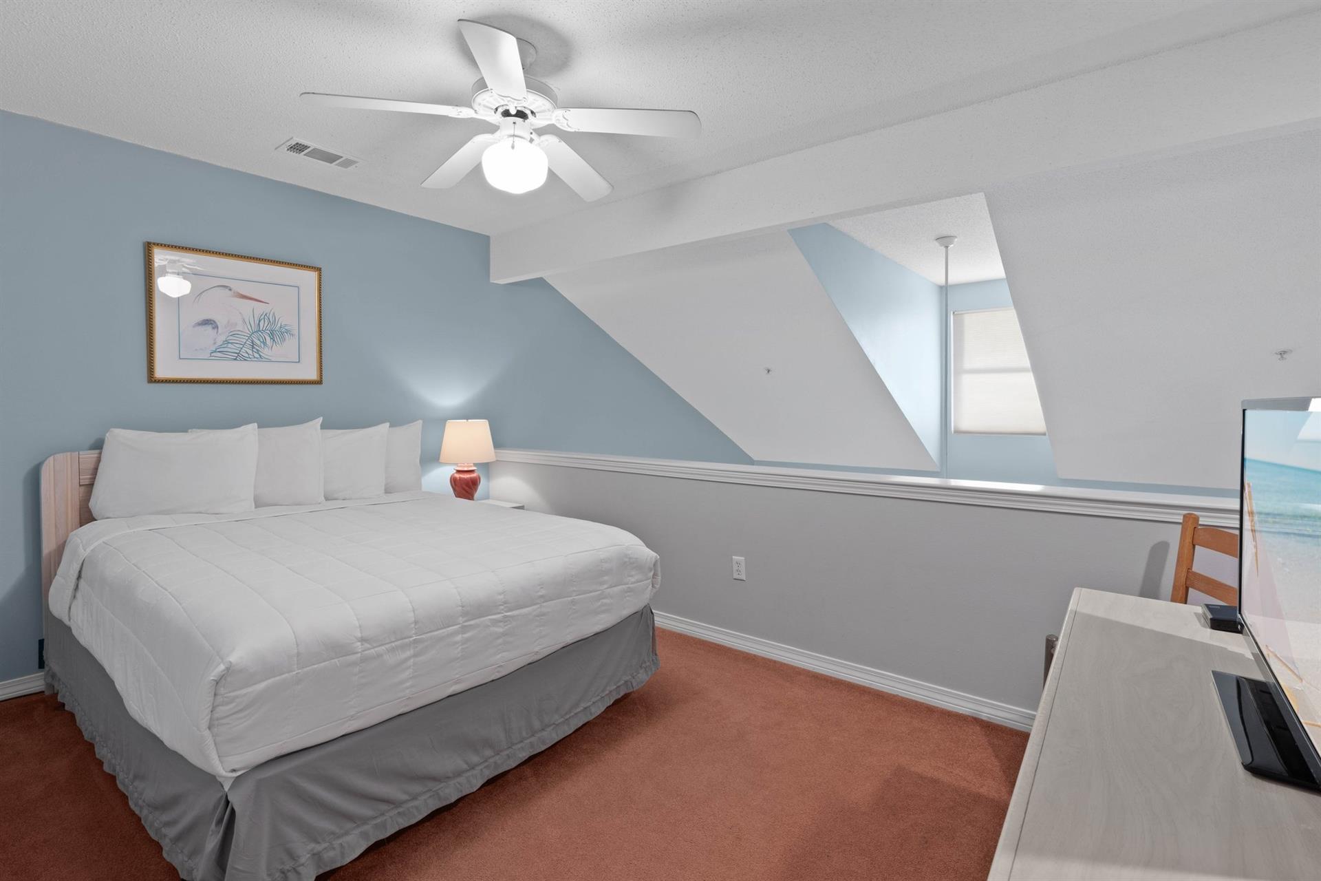 Loft Guest Bedroom with Queen Bed