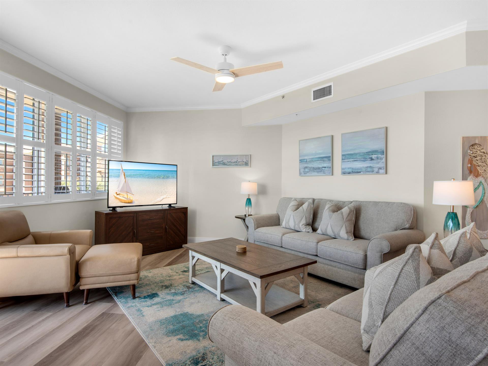 Living room with Flat Screen TV and Gulf Views