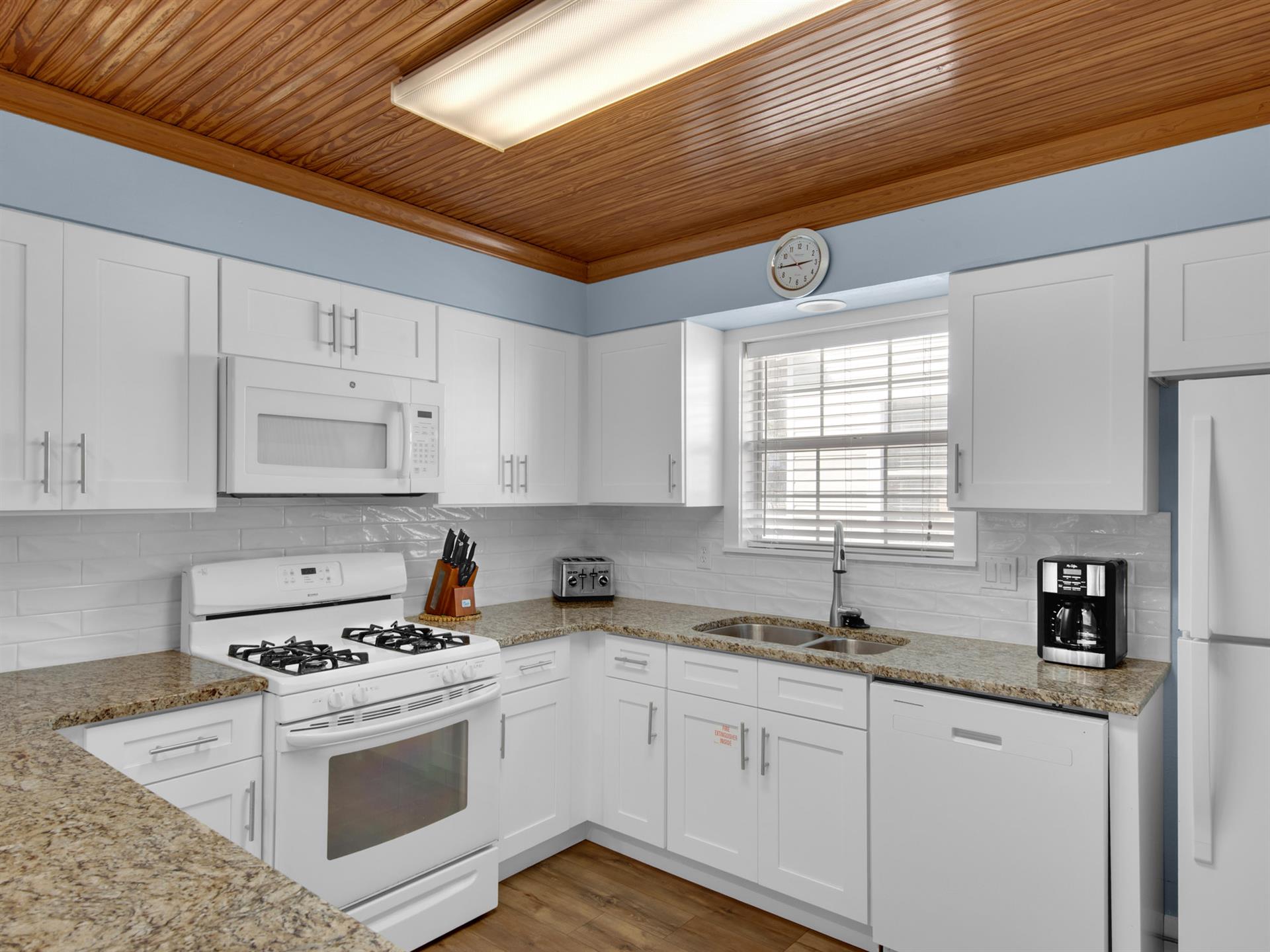 Newly Renovated Kitchen