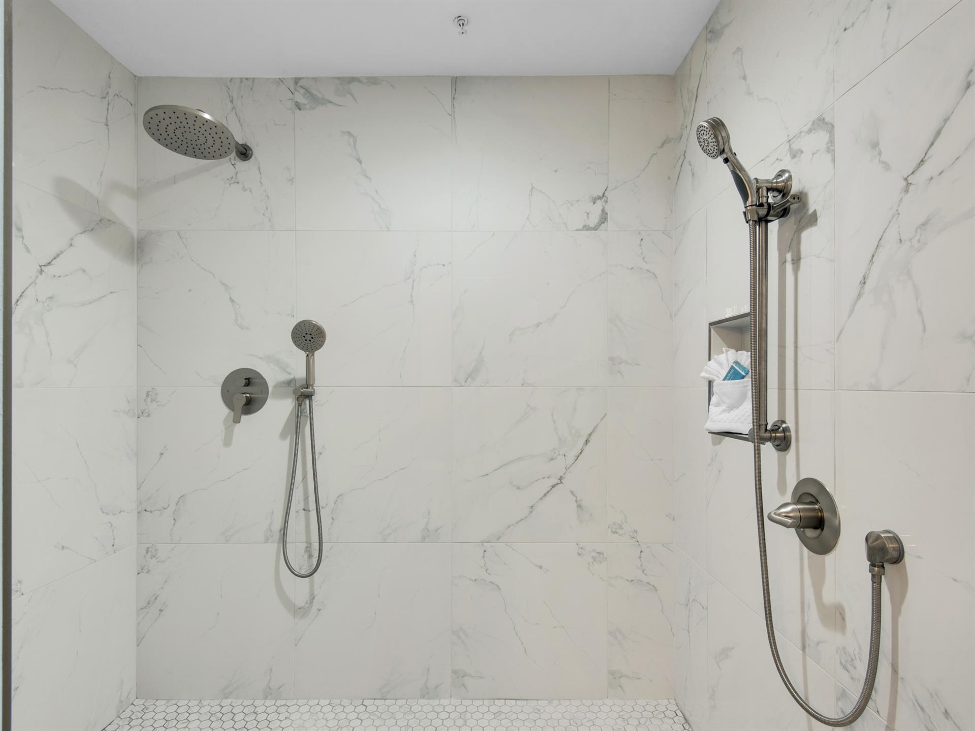 OverSized Handicap Friendly Shower