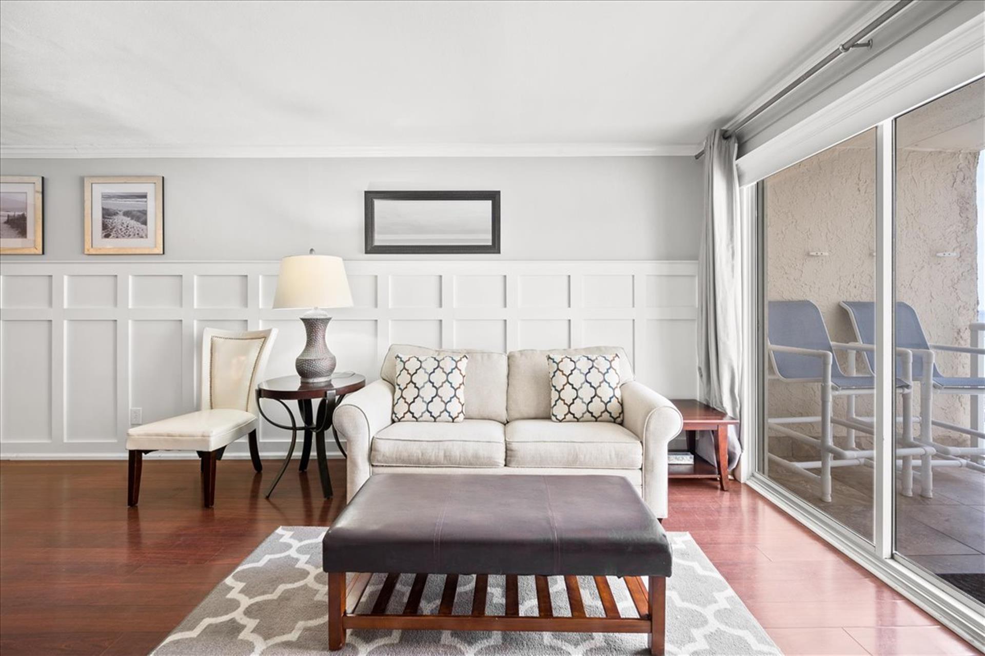 HSRC 513 Living Area