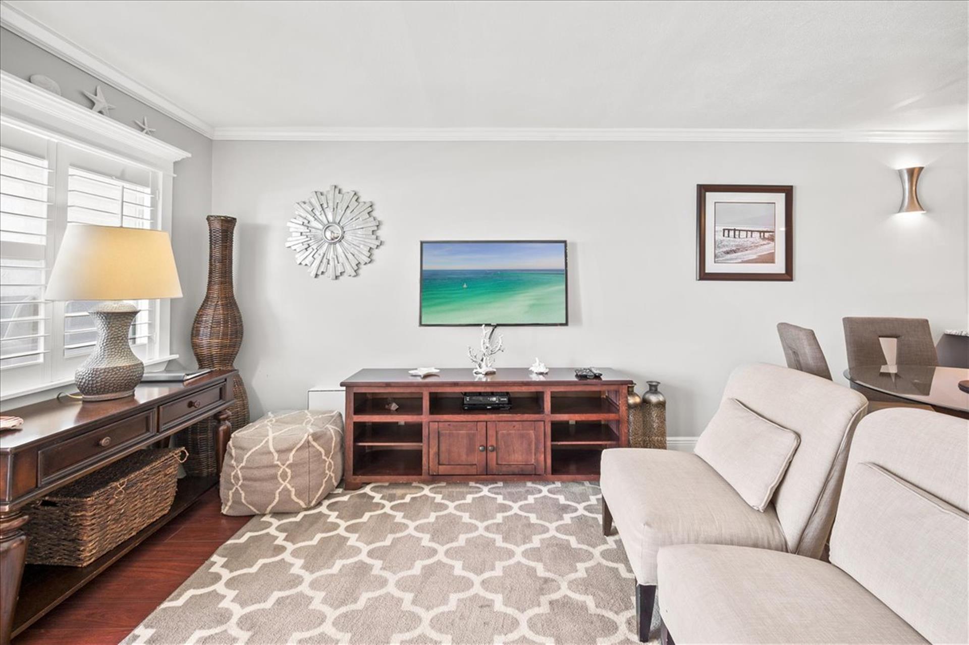 HSRC 513 Living Area